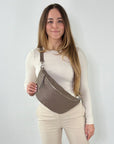 lepelou - leder - Bauchtasche - XL Bauchtasche LARA taupe - LPBLARTAUE