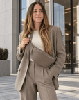 lepelou-leder-Bauchtasche-XL Bauchtasche LARA taupe -LPBLARTAUE