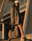 lepelou-leder-Handtaschen-Wildleder Handtasche TARA taupe -LPHTARTAU