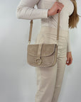 lepelou - leder - HANNA – Wildleder Umhängetasche beige - LPHHANBEIE