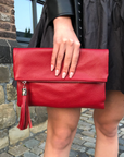 ANNA – Leder Umhängetasche rot