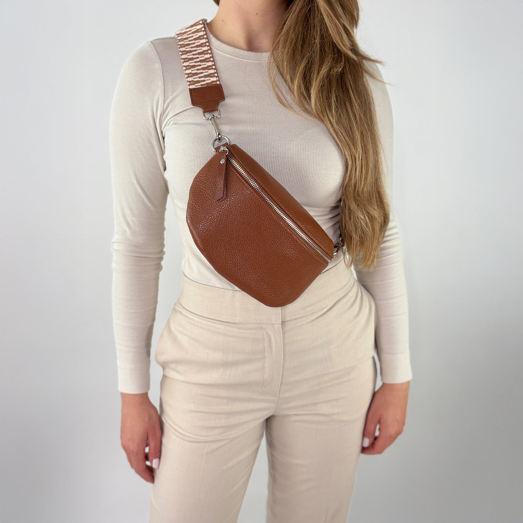 TONI Bauchtasche cognac – Medium