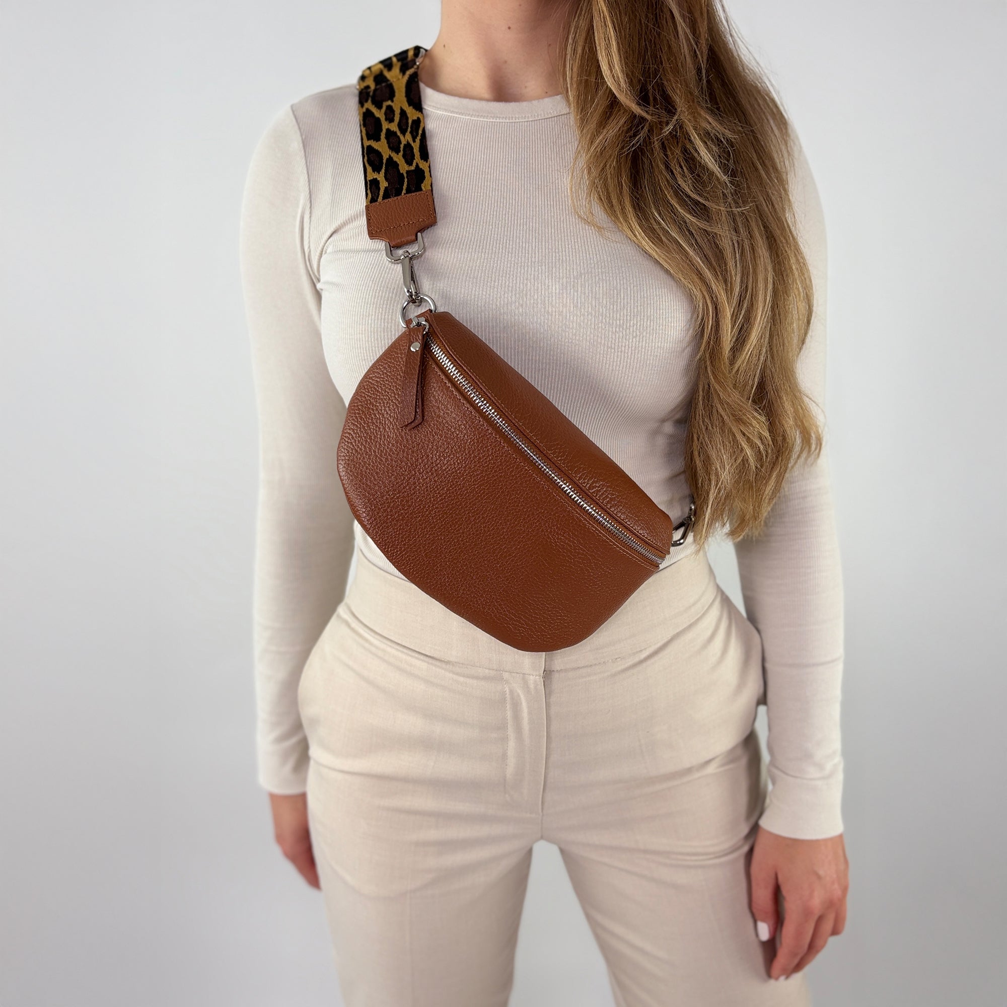 TONI Bauchtasche cognac – Medium