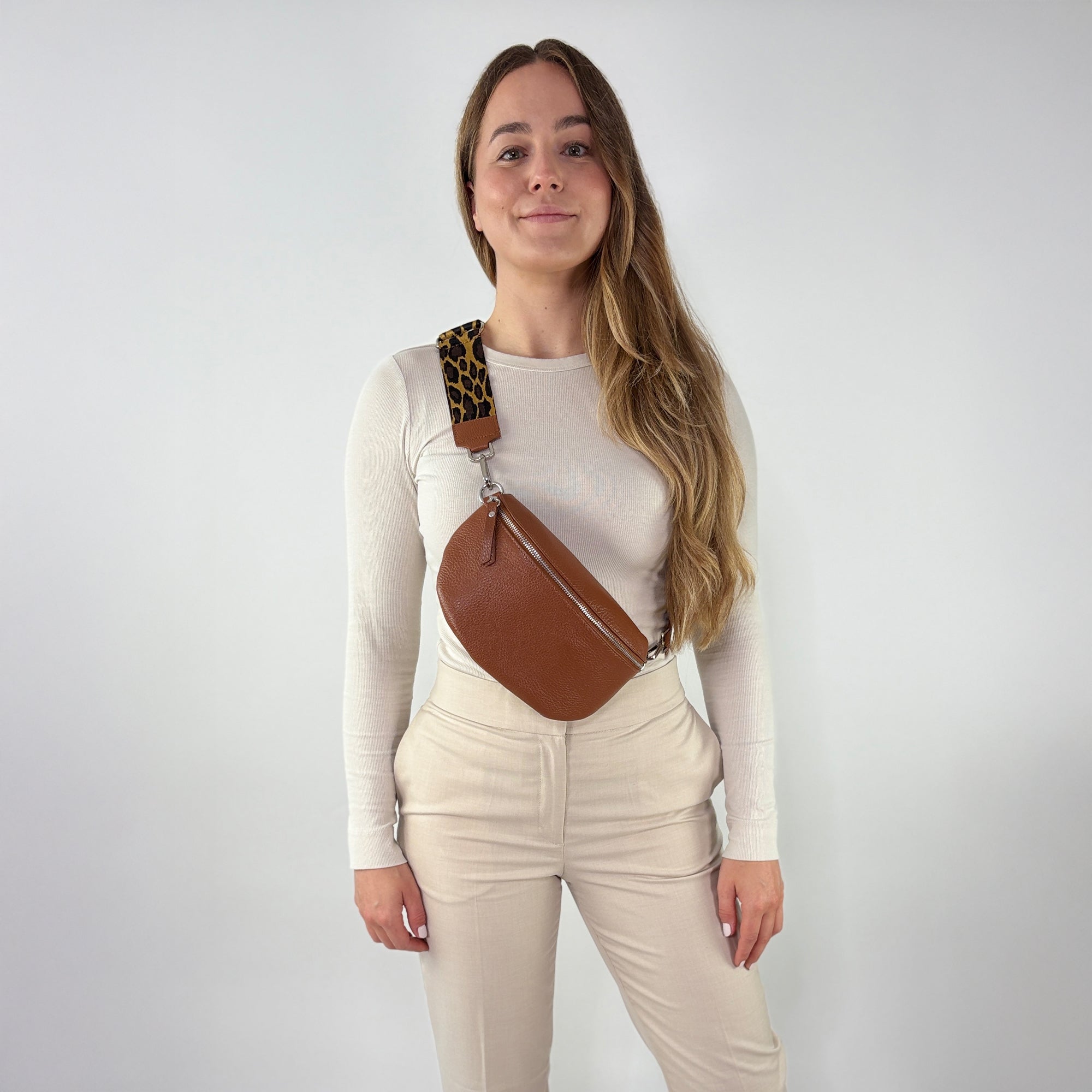 TONI Bauchtasche cognac – Medium