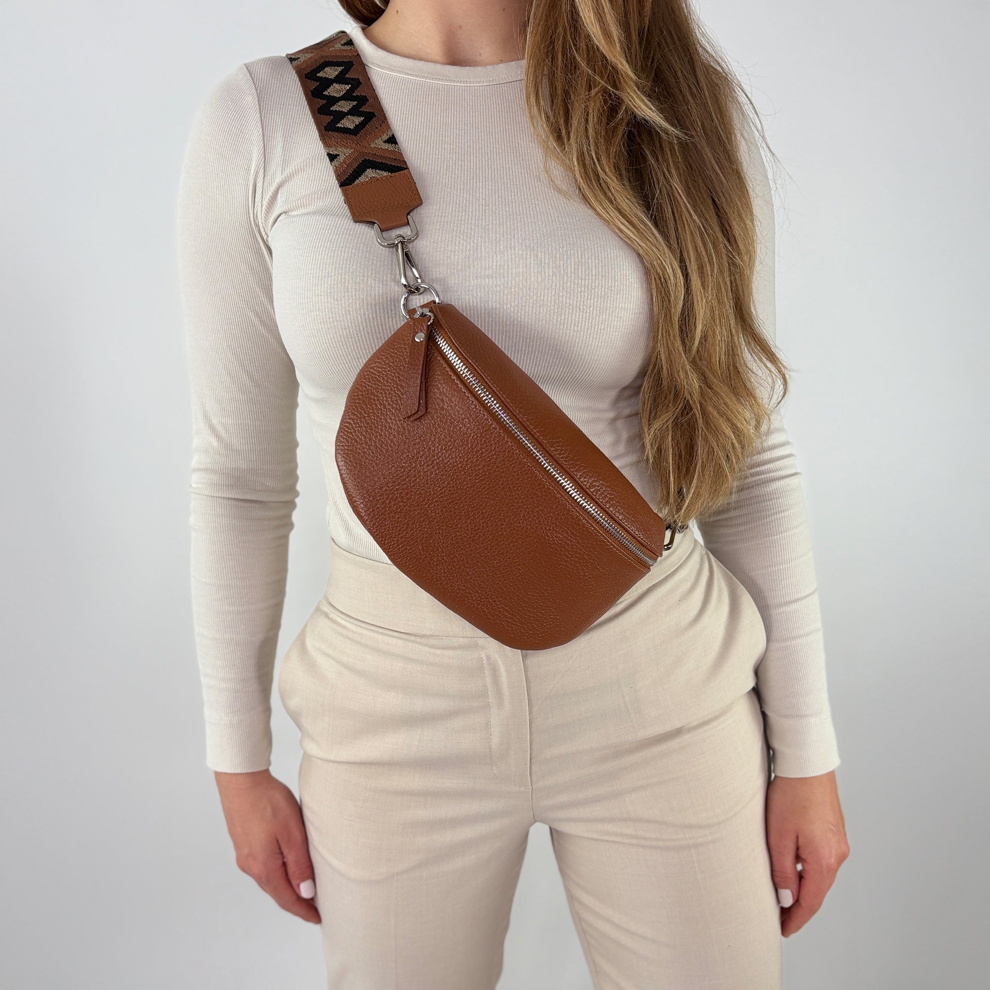 TONI Bauchtasche cognac – Medium