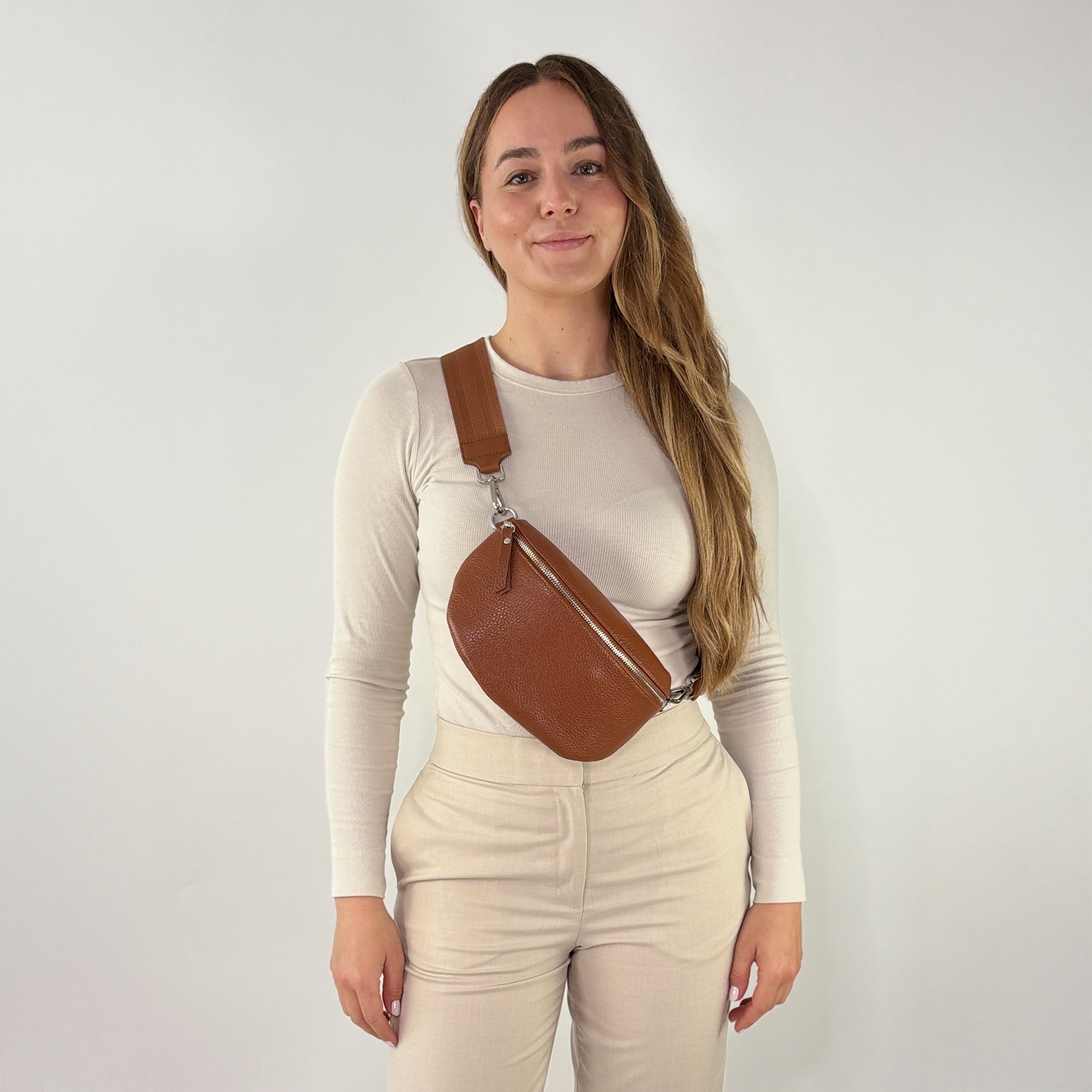 TONI Bauchtasche cognac – Medium