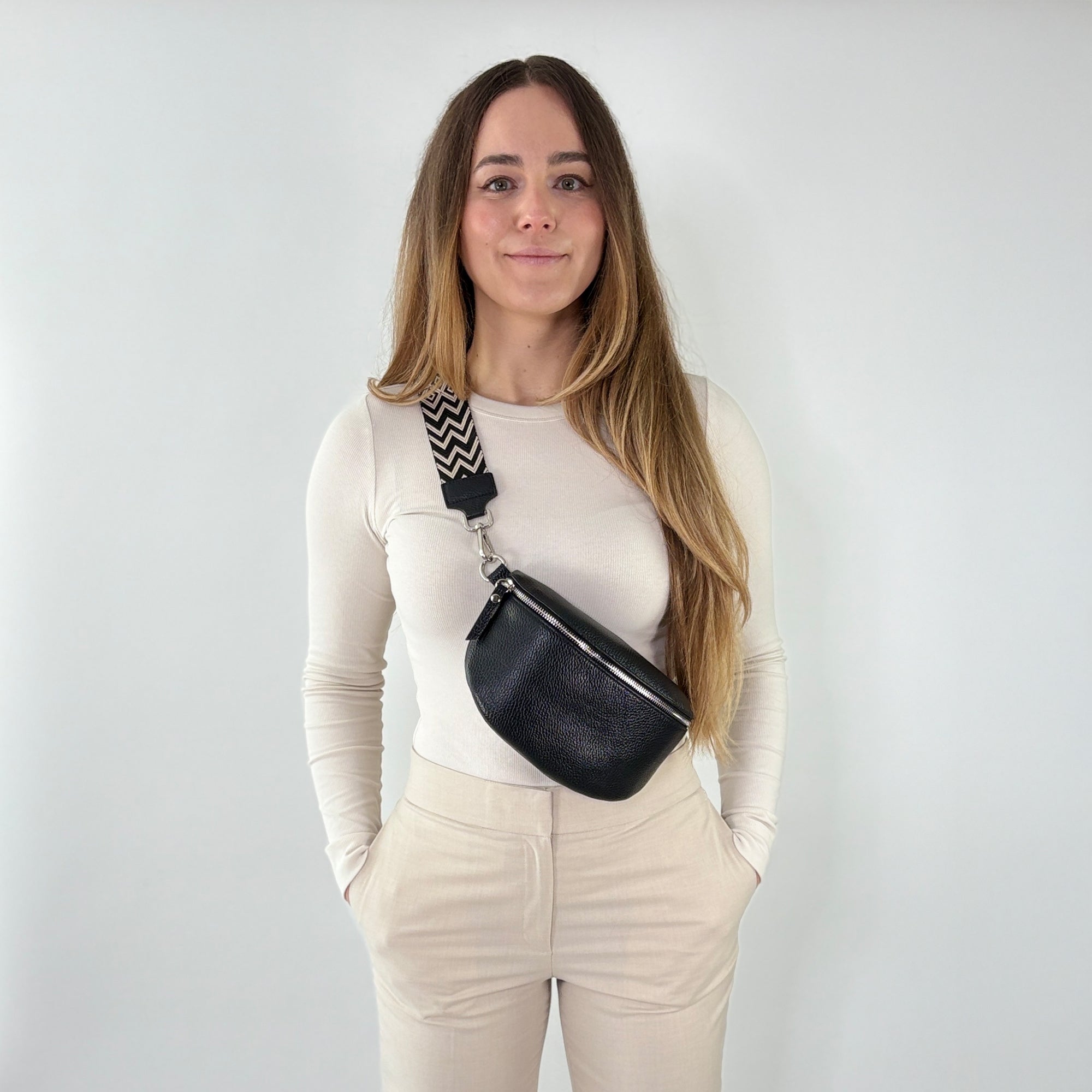 TONI Bauchtasche schwarz – Medium