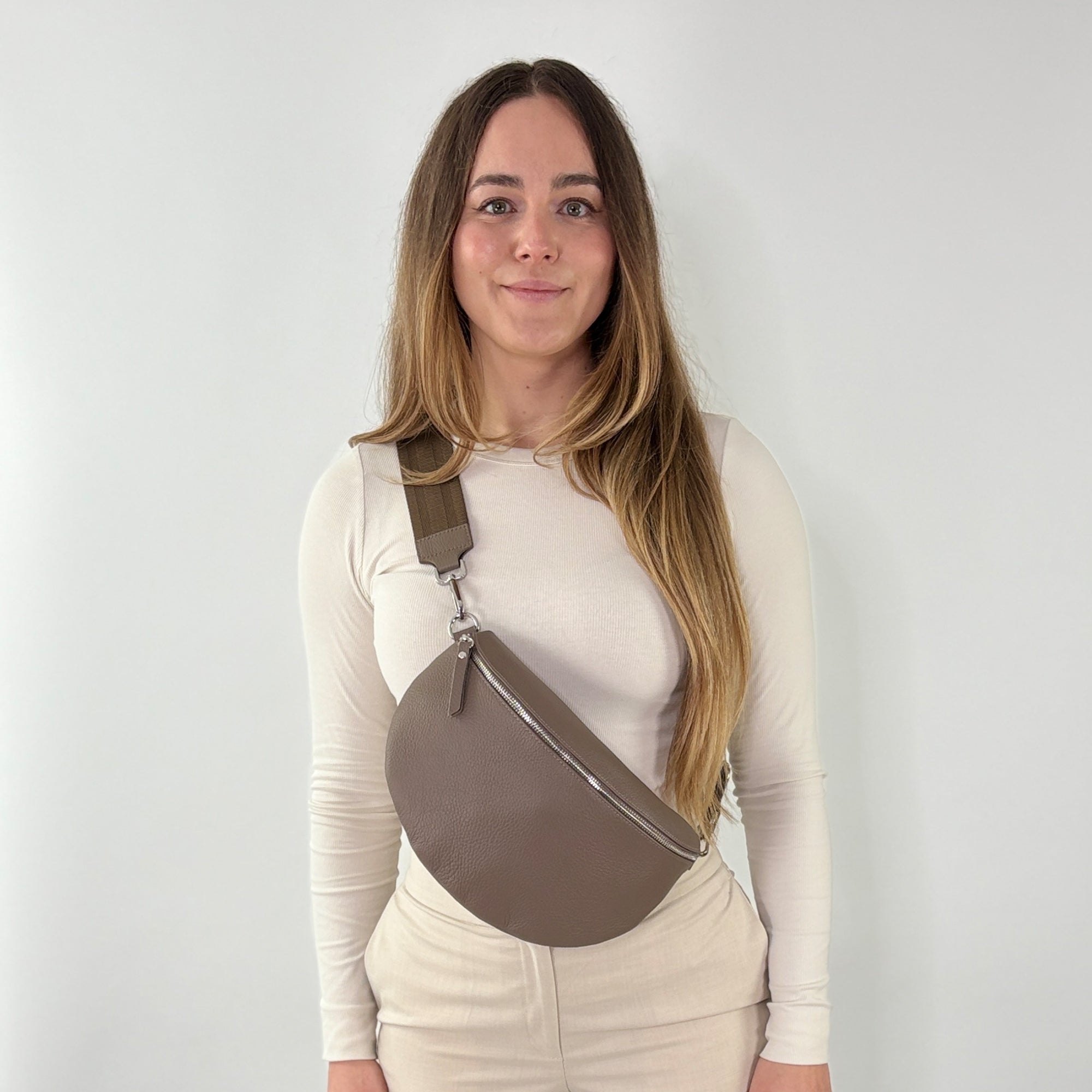TONI Bauchtasche taupe – Large