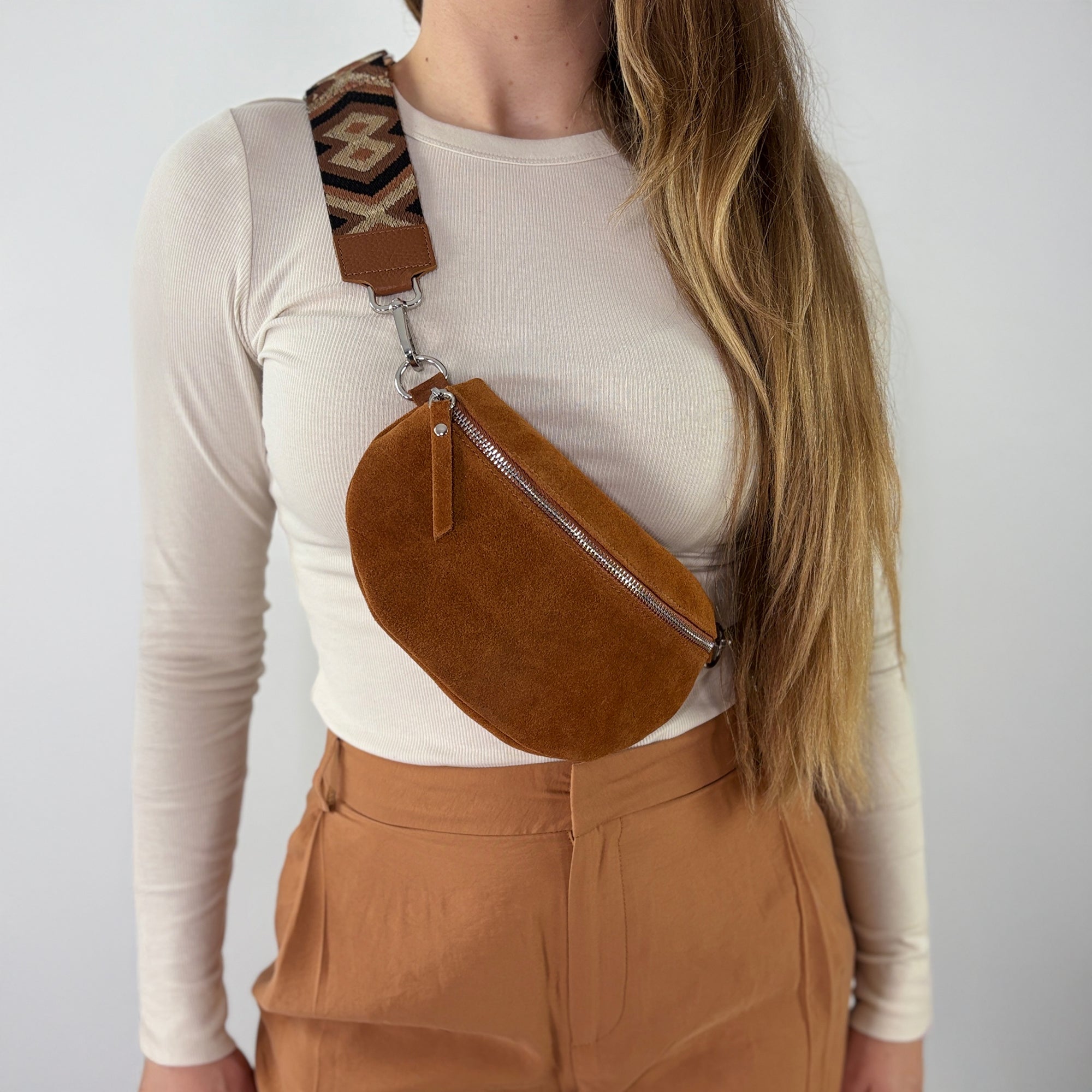 Wildleder Bauchtasche VALENTINA cognac