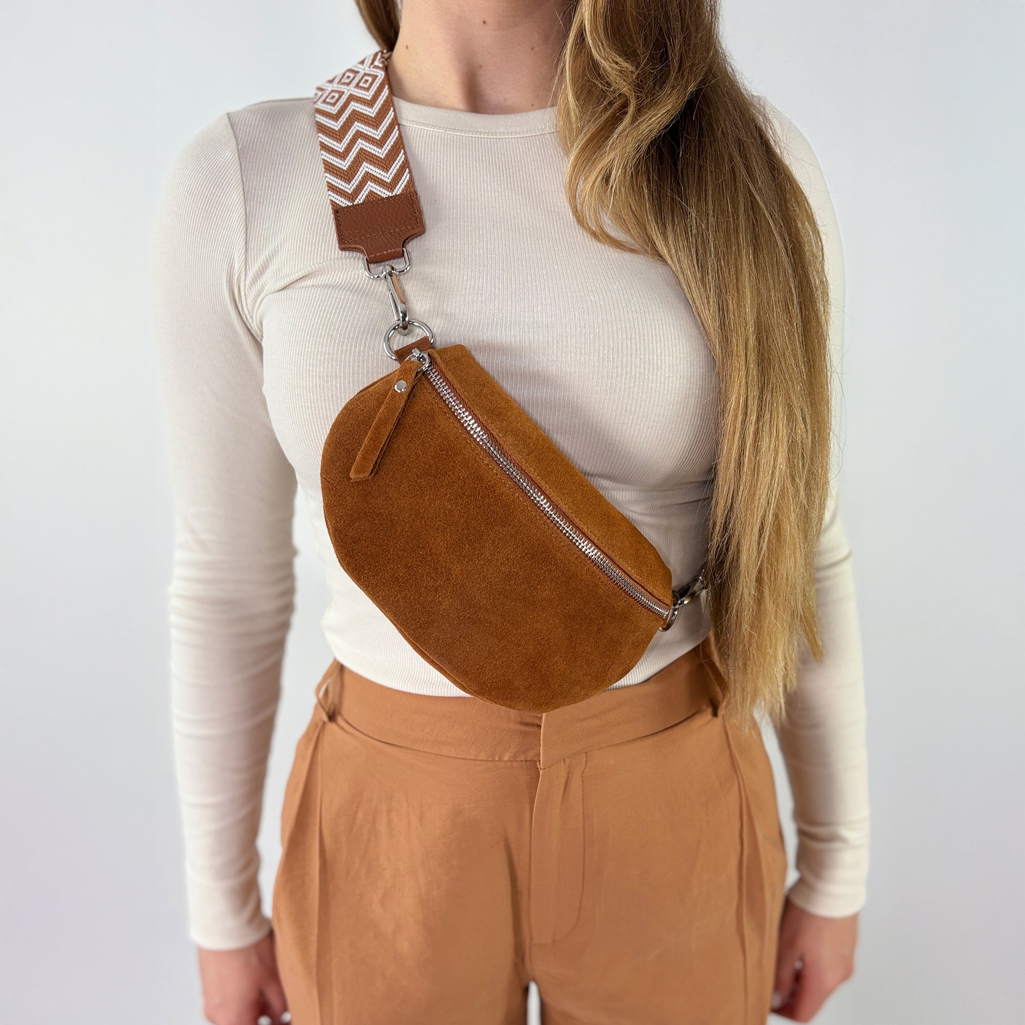 Wildleder Bauchtasche VALENTINA cognac
