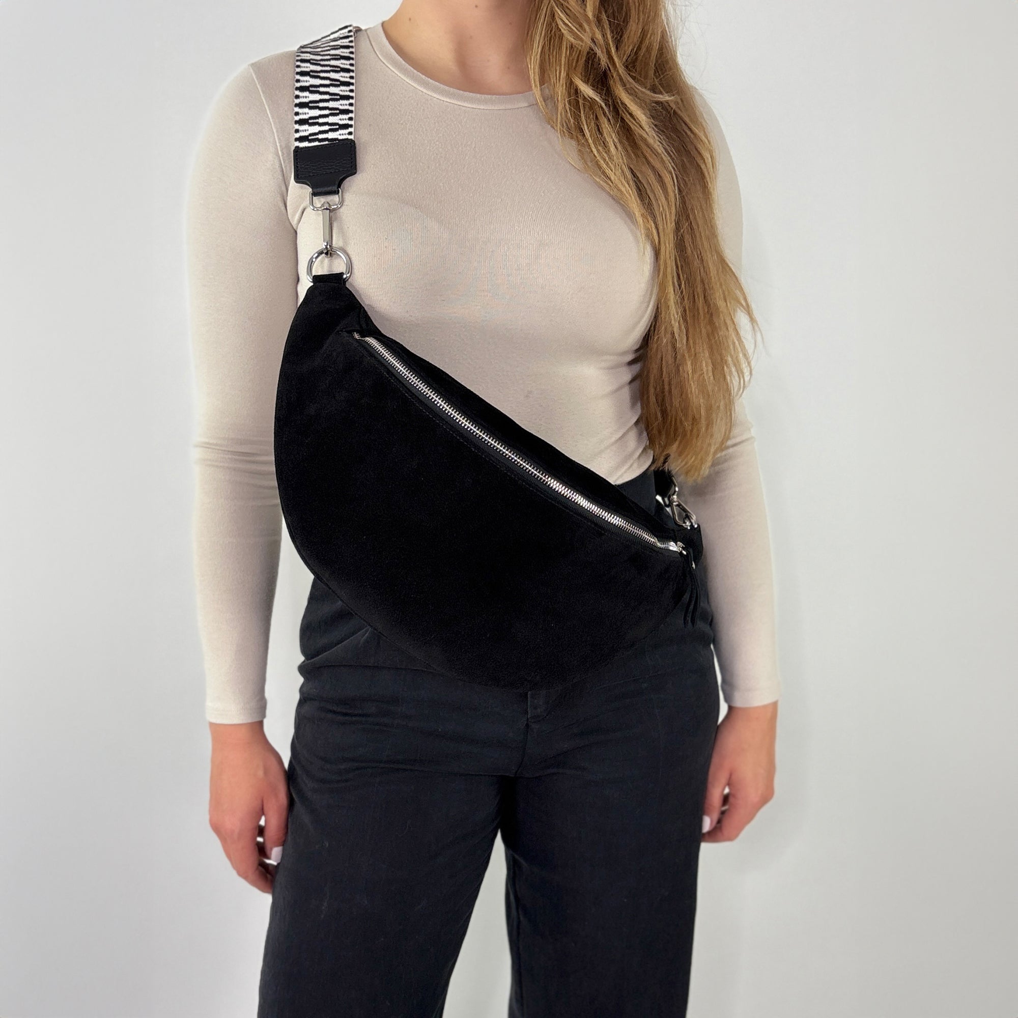 Wildleder Bauchtasche VALENTINA XL schwarz