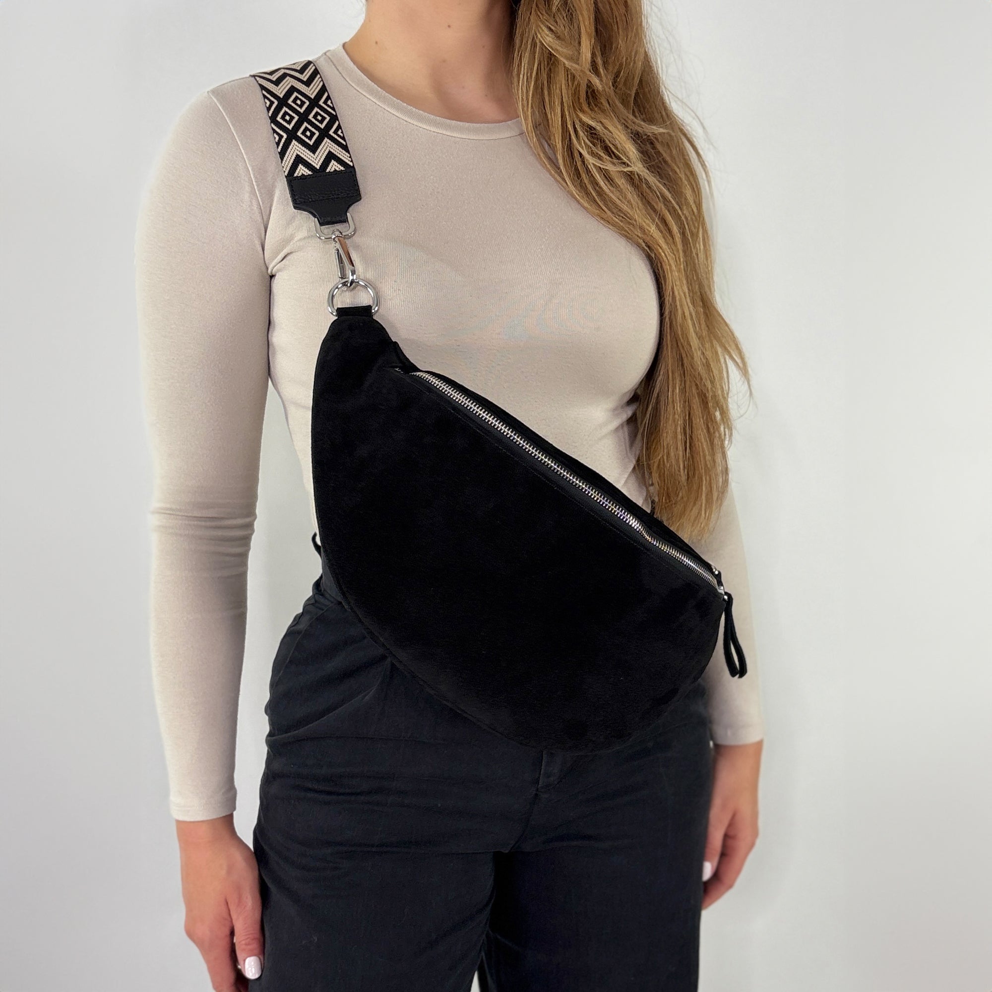 Wildleder Bauchtasche VALENTINA XL schwarz