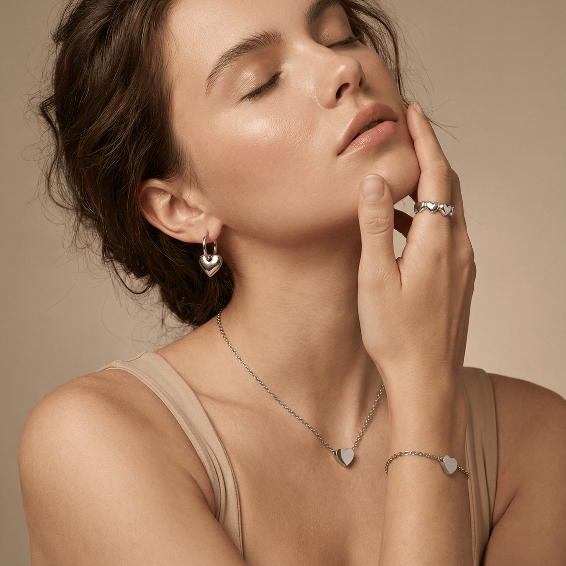 lepelou - leder - Armband mit Herzchen - Anhänger silber - LPSAHERSIL