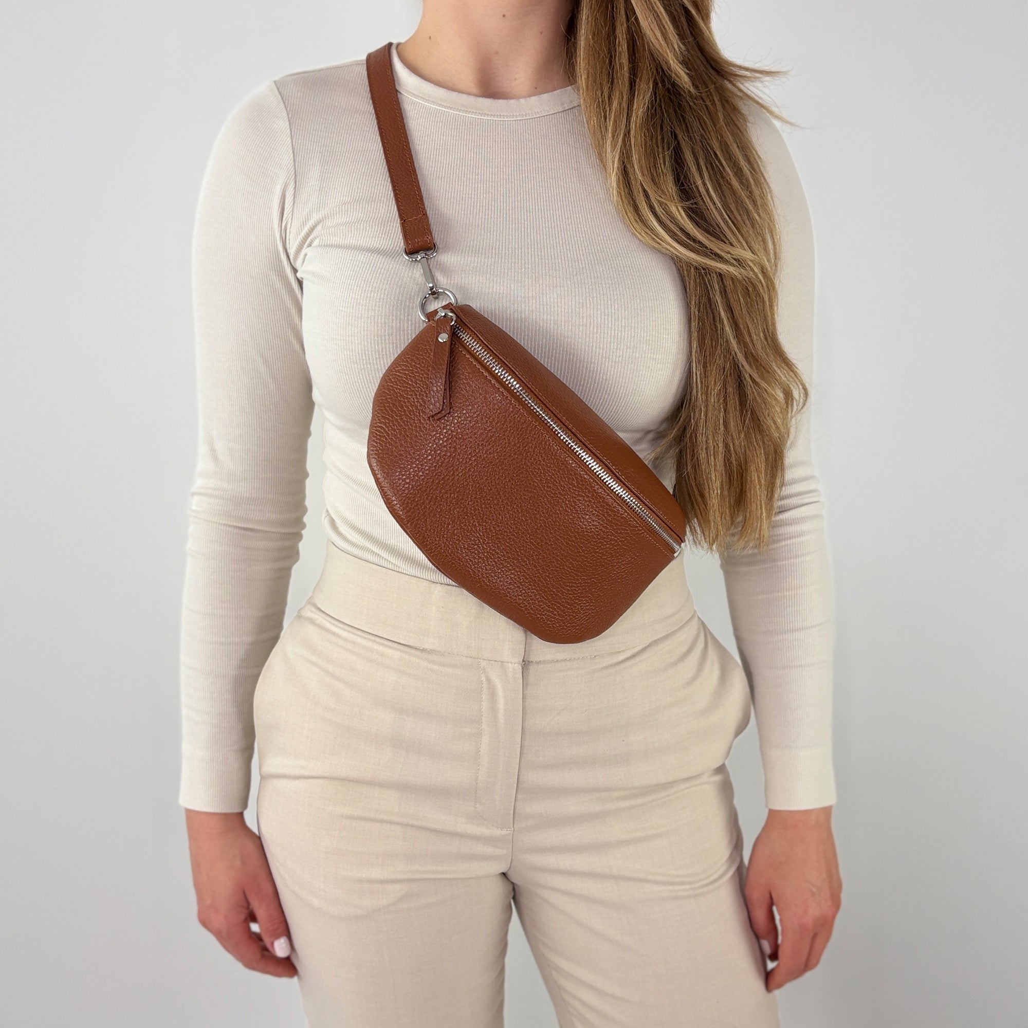 lepelou - leder - Bauchtasche - TONI Bauchtasche cognac – Medium - LPBTONCOGM