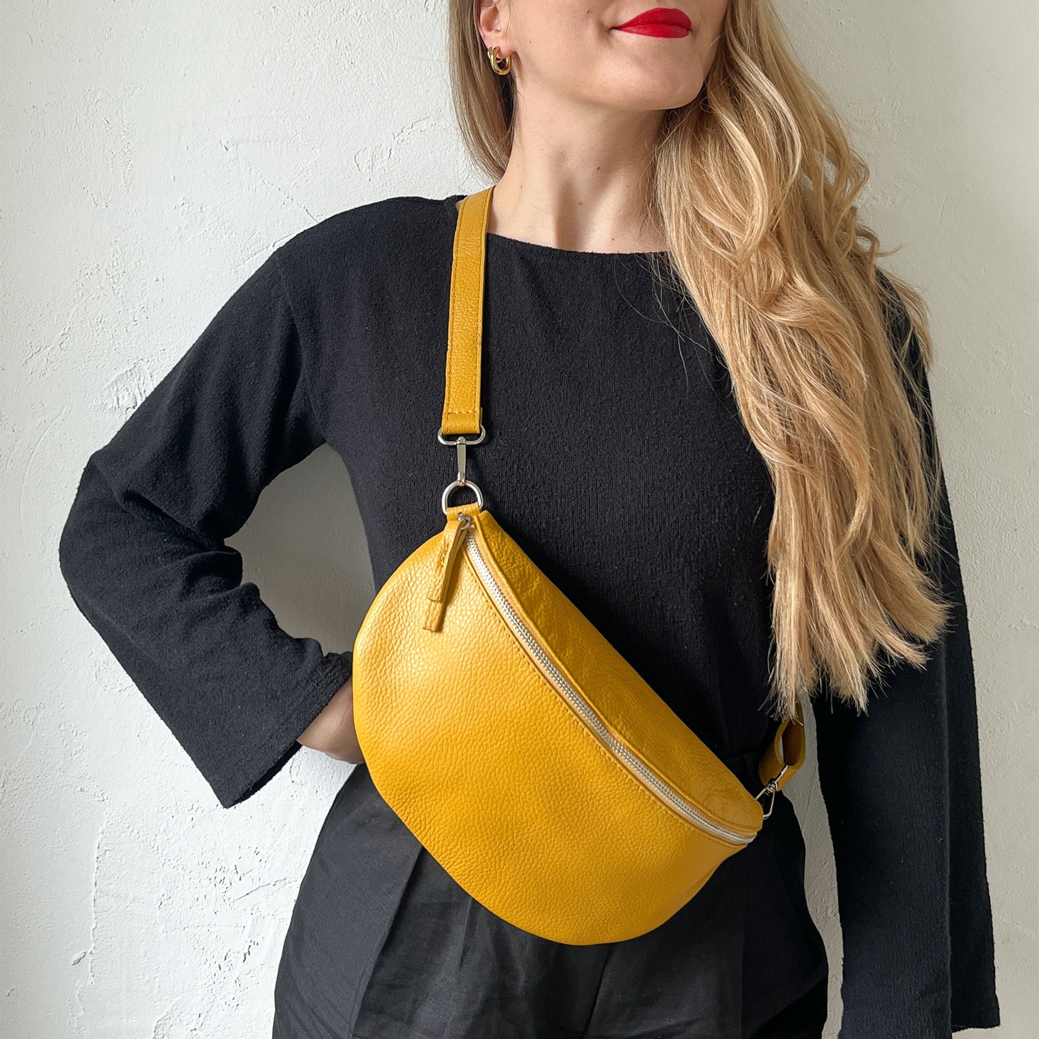 Bag with yellow strap deals