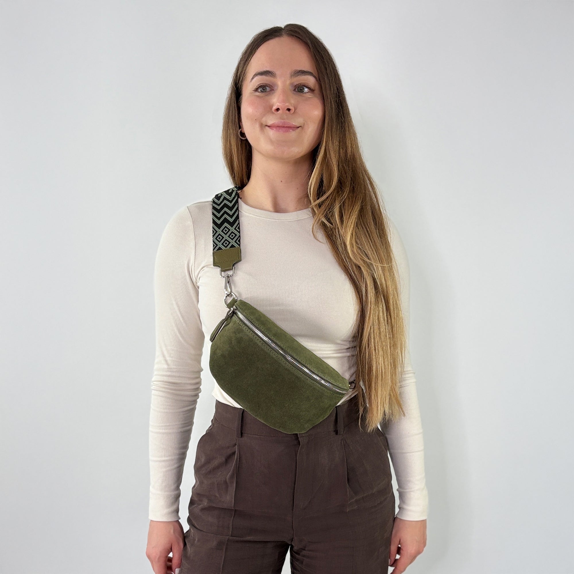 lepelou - leder - Bauchtasche - VALENTINA Wildleder Bauchtasche khaki – Medium - LPBVALKHAM