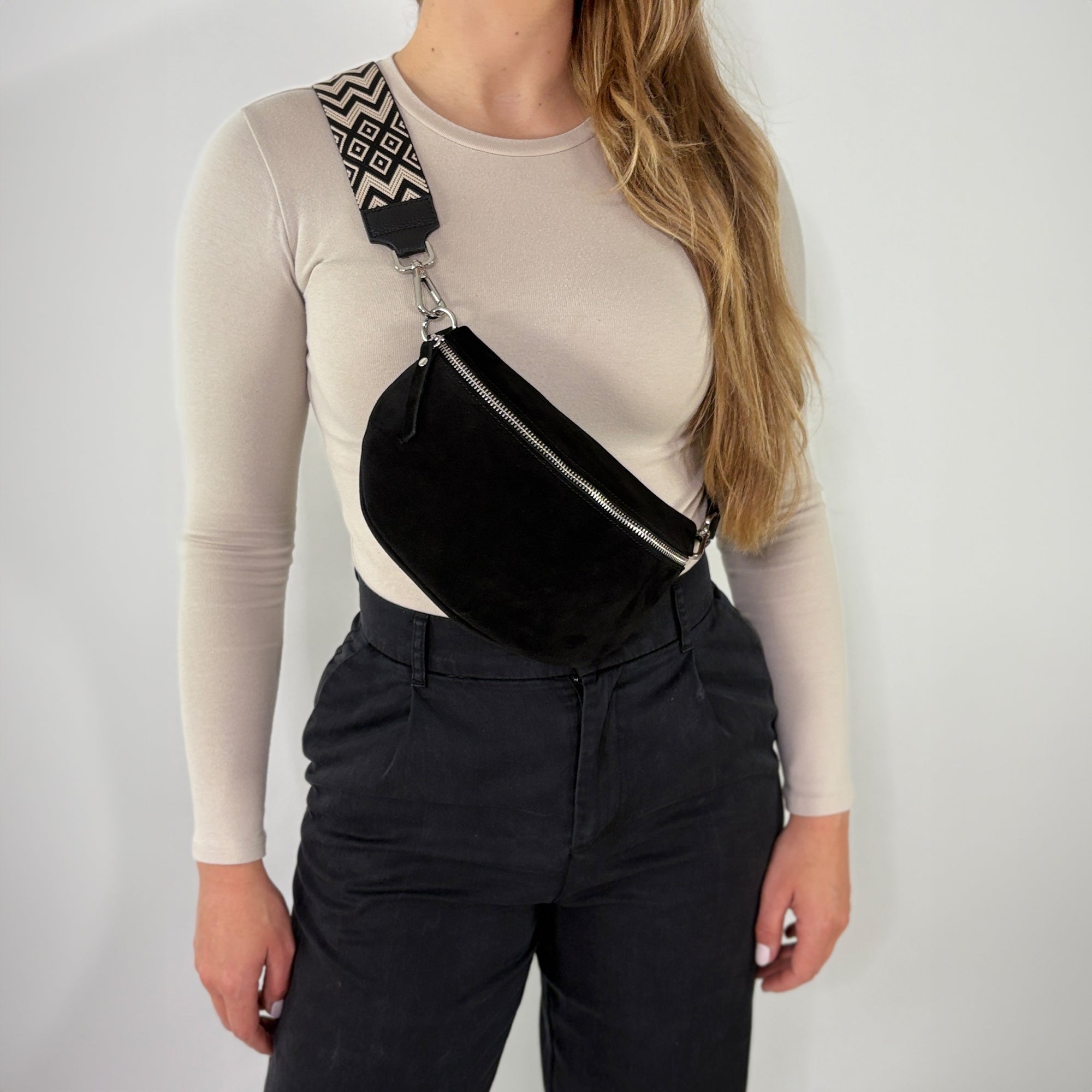 lepelou - leder - Bauchtasche - VALENTINA Wildleder Bauchtasche schwarz – Medium - LPBVALSCHM