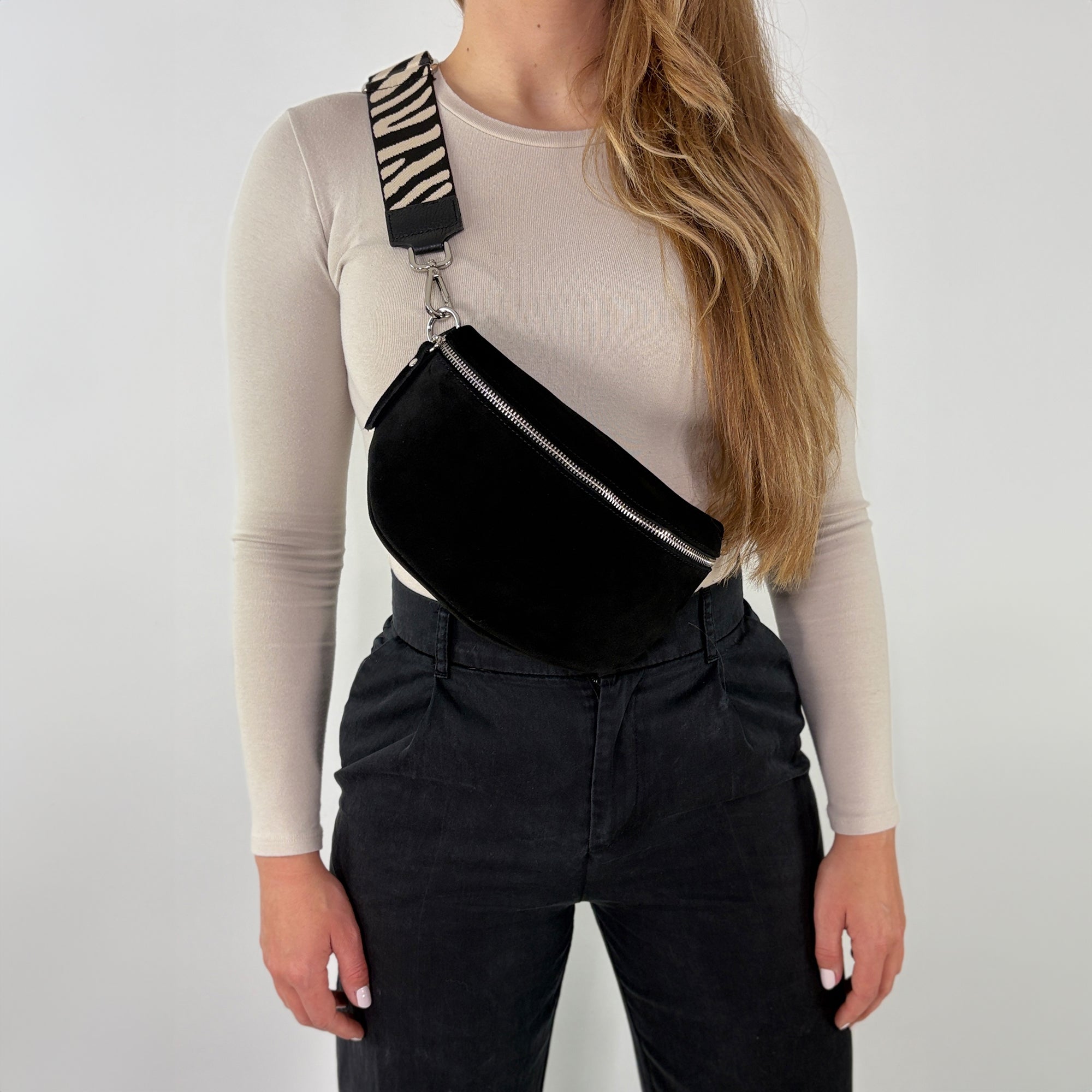 lepelou - leder - Bauchtasche - VALENTINA Wildleder Bauchtasche schwarz – Medium - LPBVALSCHM