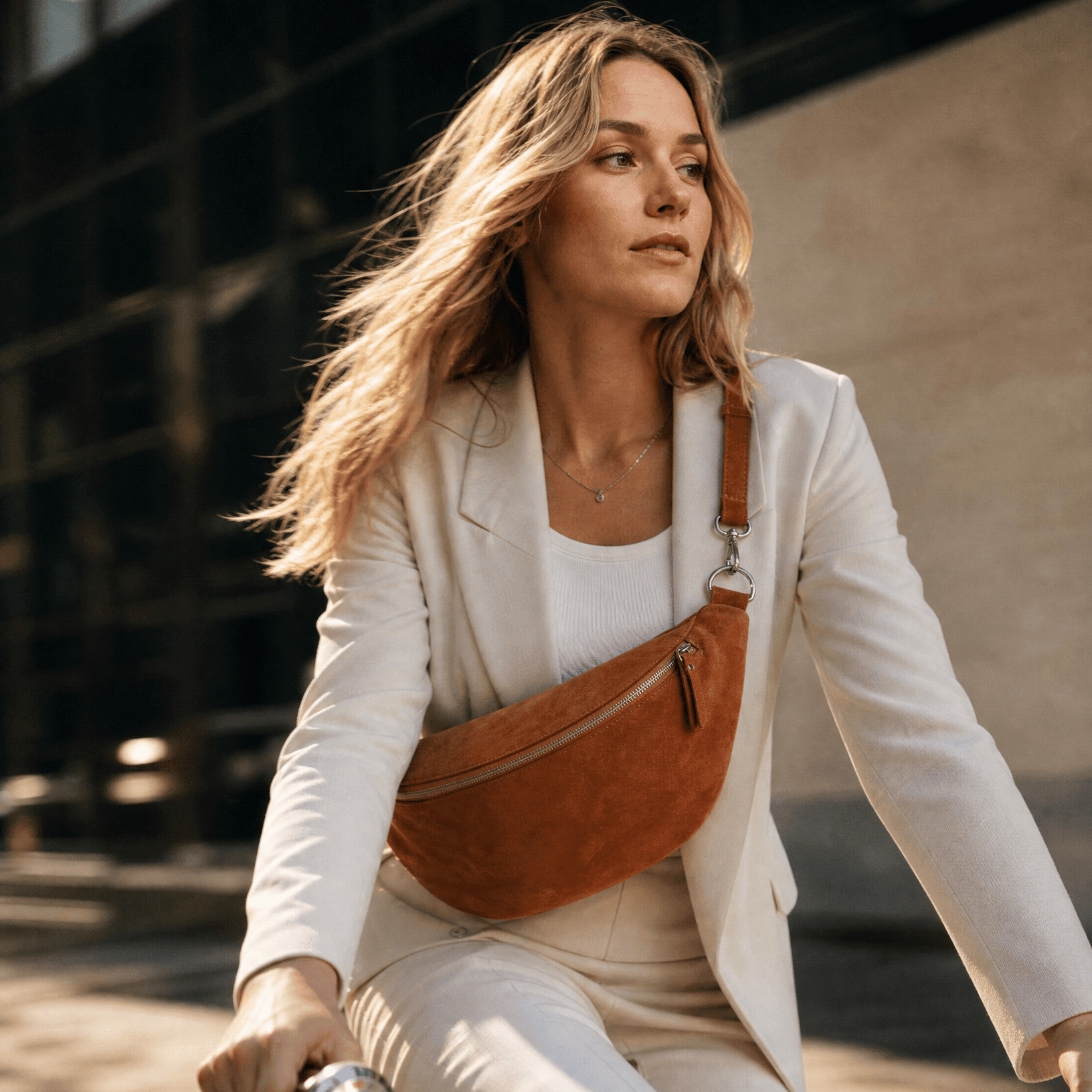lepelou - leder - Bauchtasche - Wildleder Bauchtasche VALENTINA XL cognac - LPBVALCOGXL