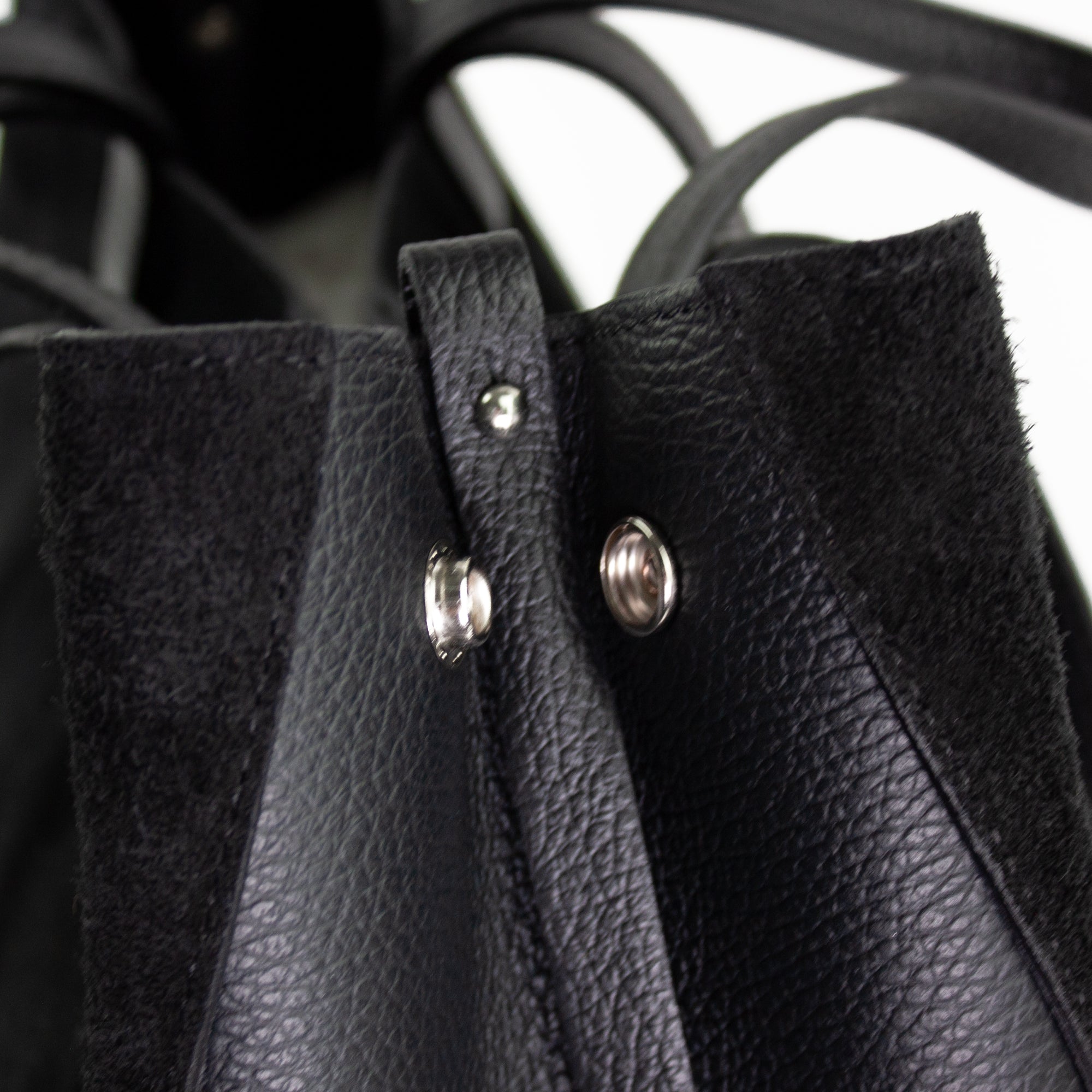 lepelou - leder - Bauchtasche - Wildleder Handtasche TARA schwarz - LPHTARSCH