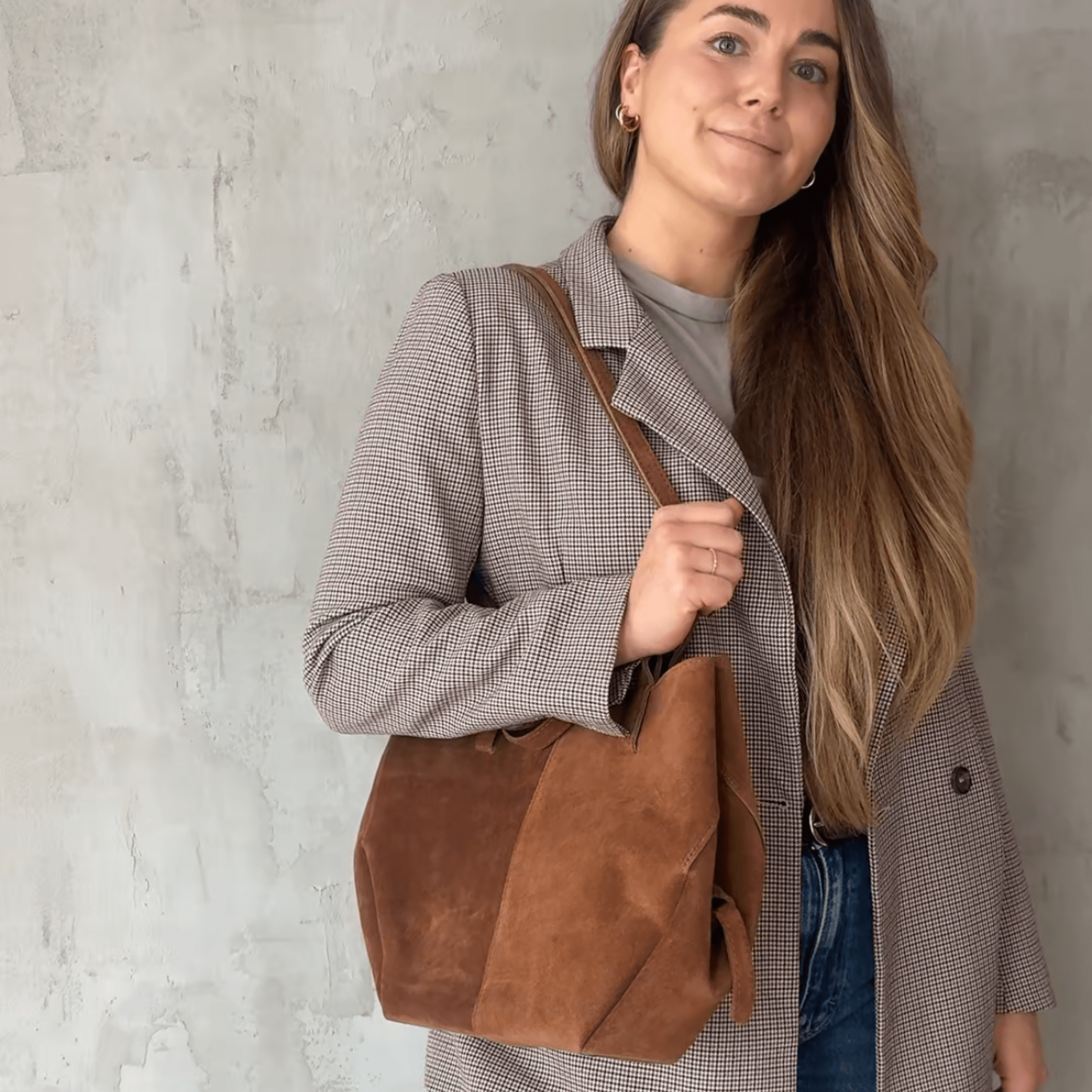 lepelou - leder - Bauchtasche - Wildleder Handtasche TESSA cognac - LPHTESCOG