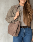 lepelou - leder - Bauchtasche - Wildleder Handtasche TESSA taupe - LPHTESTAU