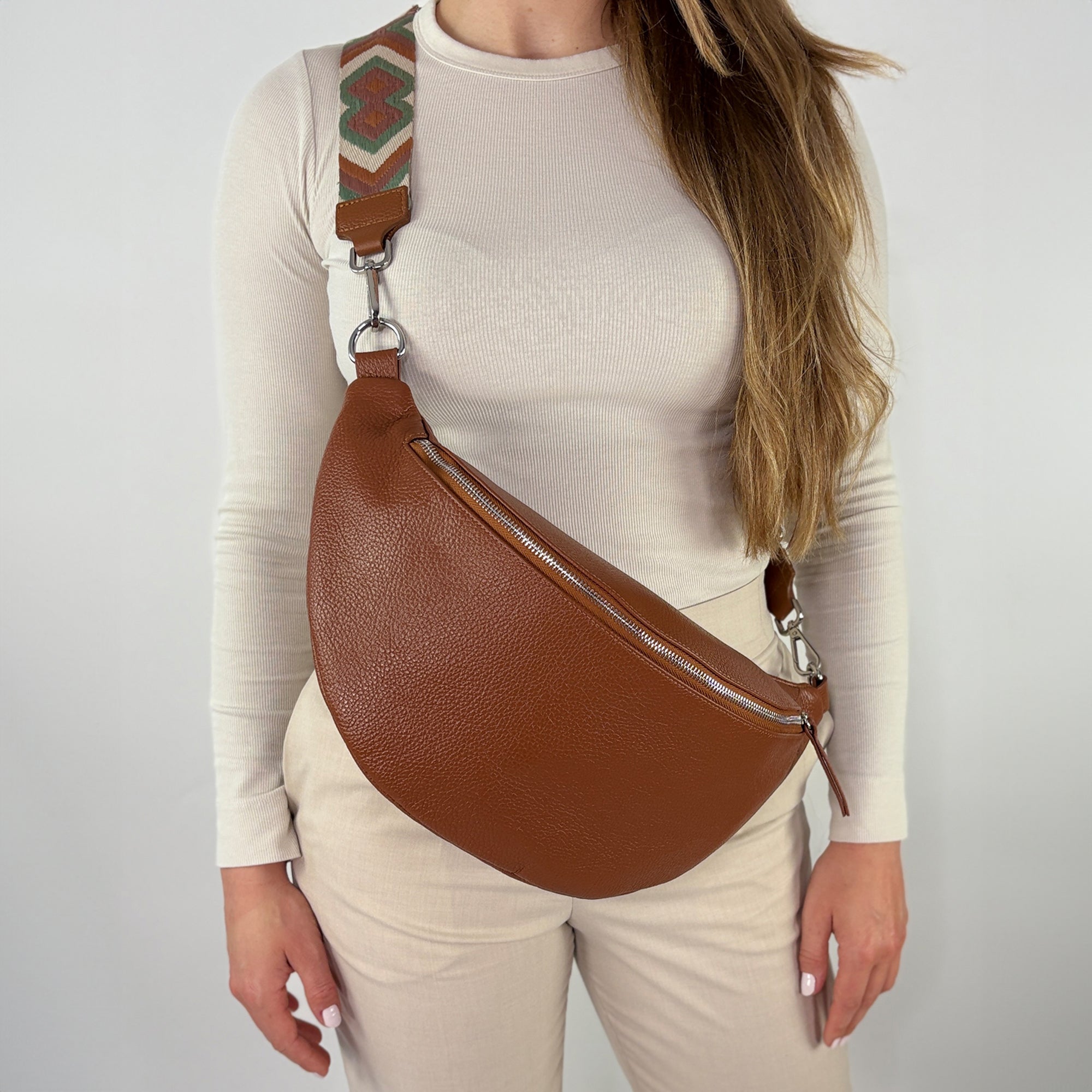 lepelou - leder - Bauchtasche - XL Bauchtasche LARA cognac - LPBLARCOGE4