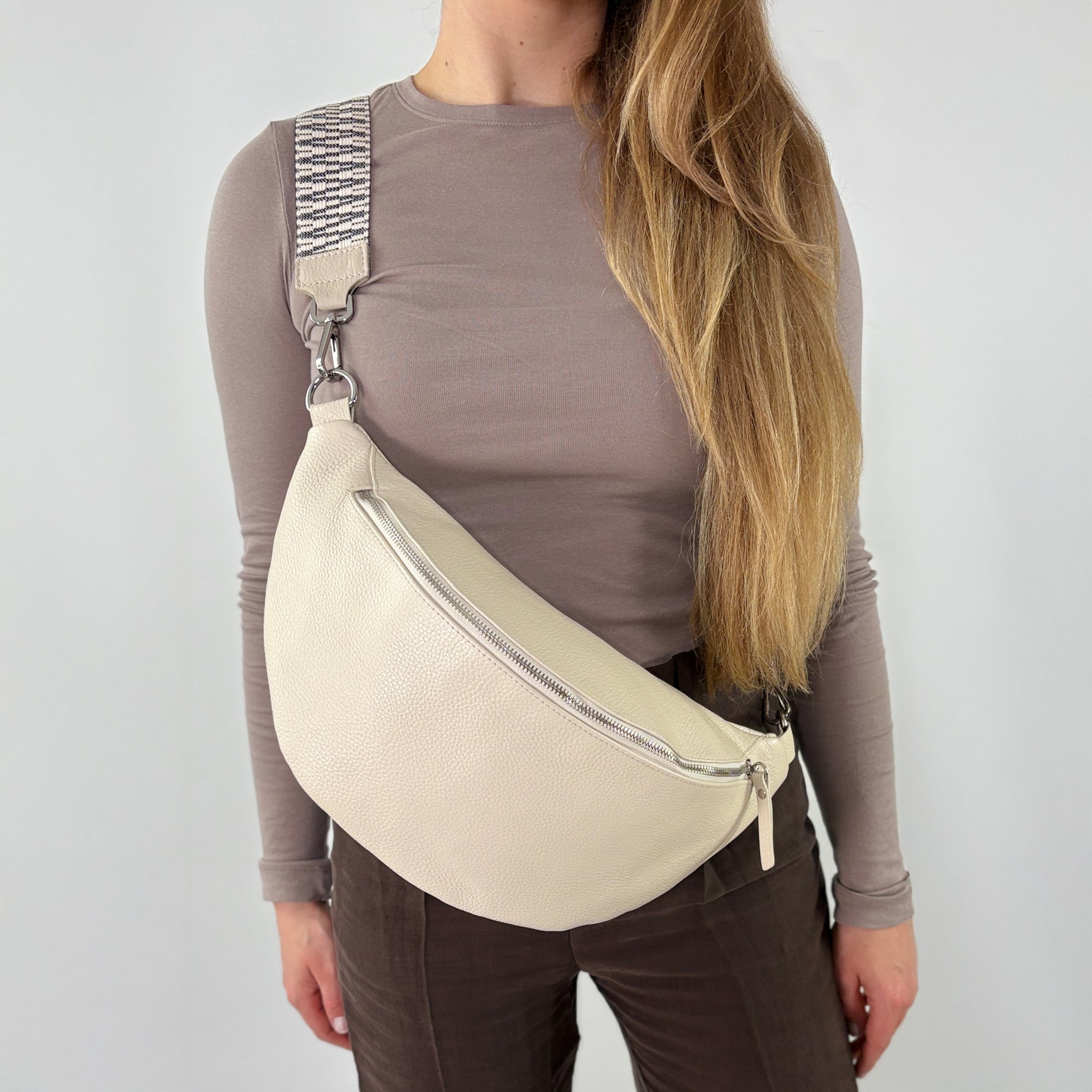 lepelou - leder - Bauchtasche - XL Bauchtasche LARA creme - LPBLARCREE1