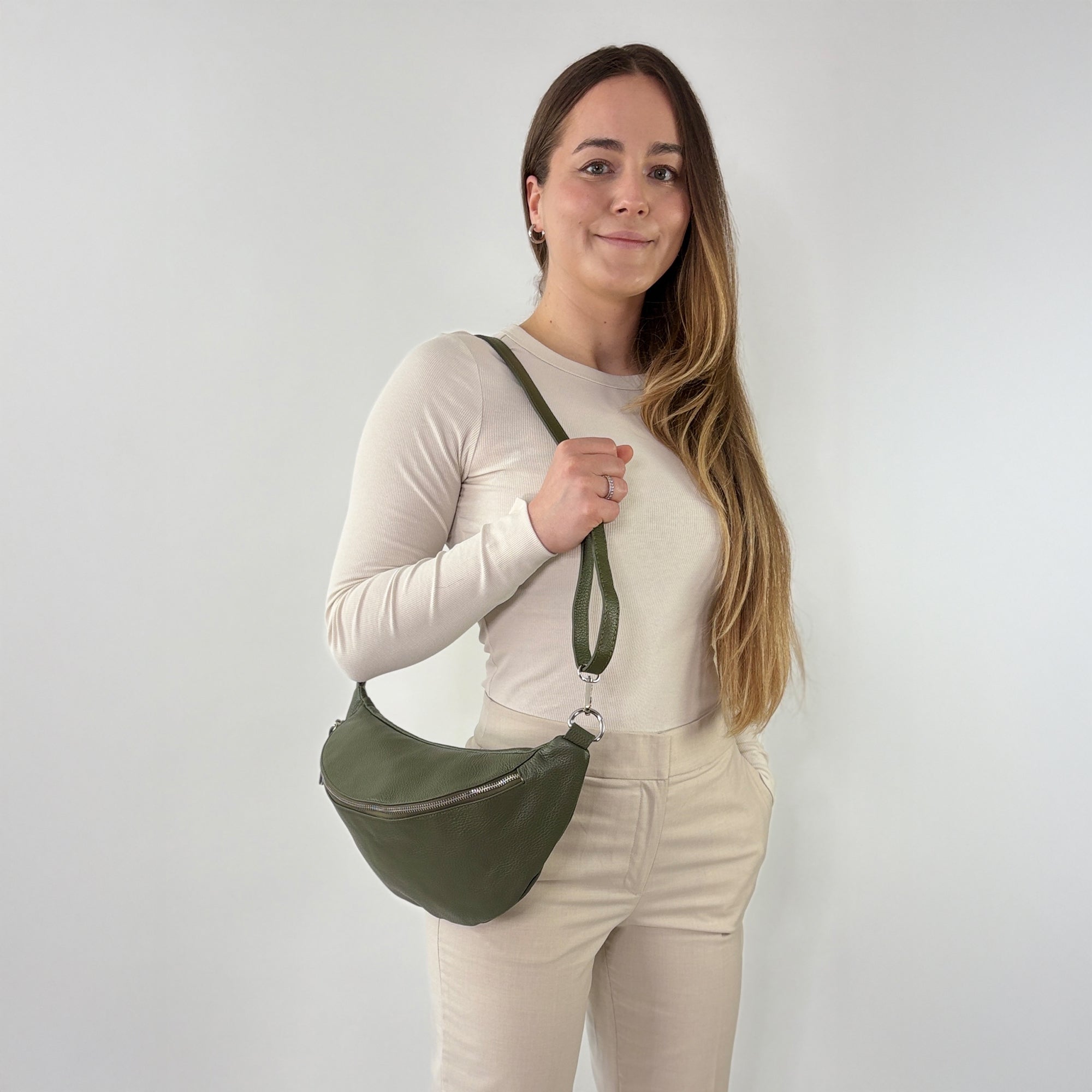lepelou - leder - Bauchtasche - XL Bauchtasche LARA khaki - LPBLARKHAE