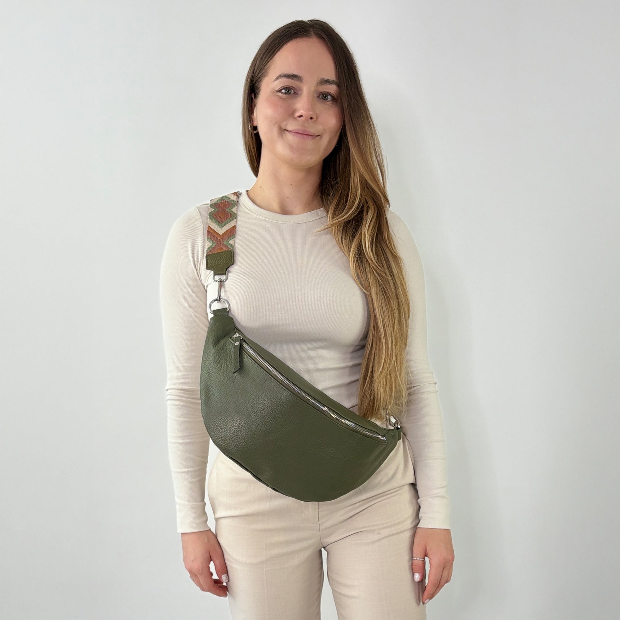 lepelou - leder - Bauchtasche - XL Bauchtasche LARA khaki - LPBLARKHAE3