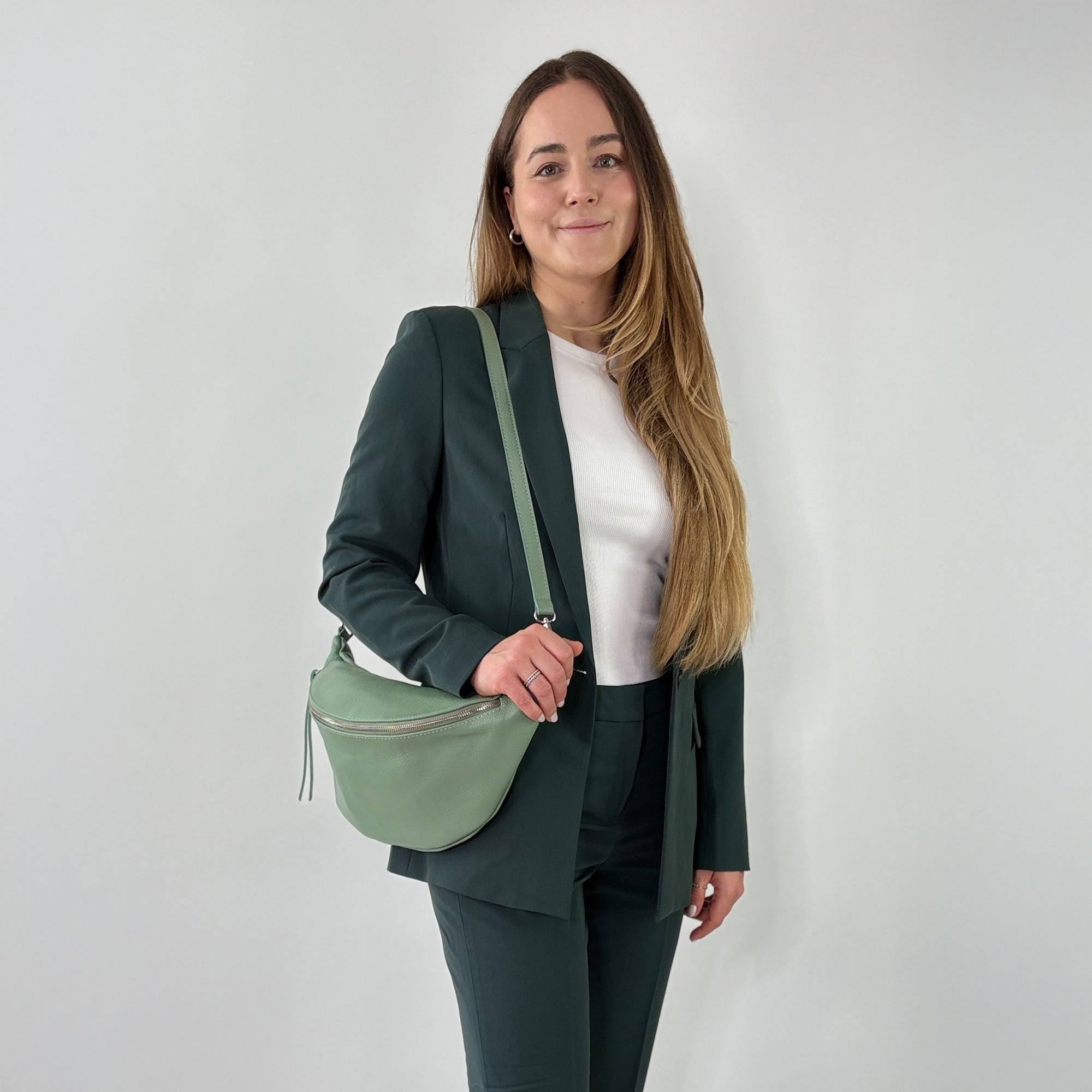 lepelou - leder - Bauchtasche - XL Bauchtasche LARA mint - LPBLARMINE