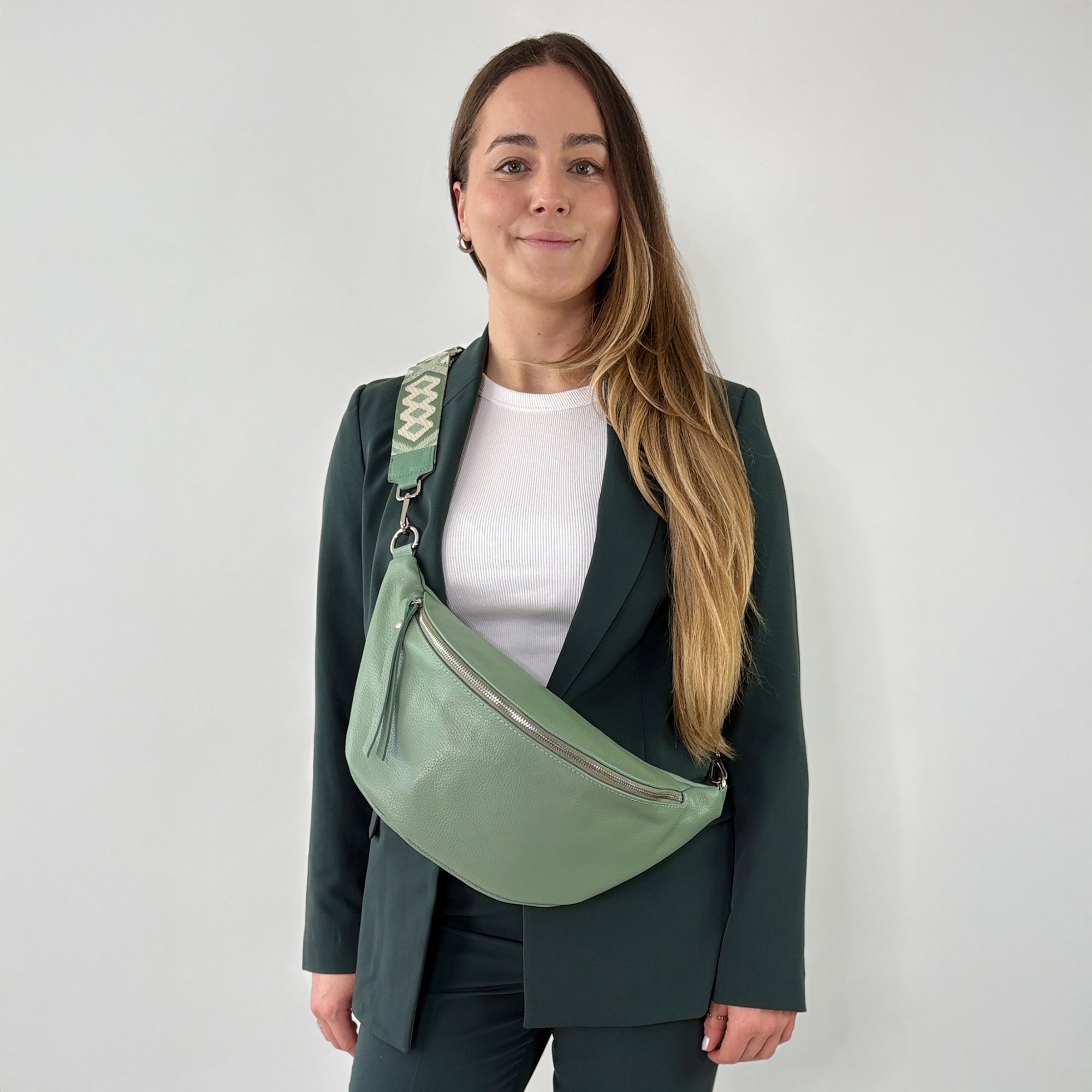 lepelou - leder - Bauchtasche - XL Bauchtasche LARA mint - LPBLARMINE1