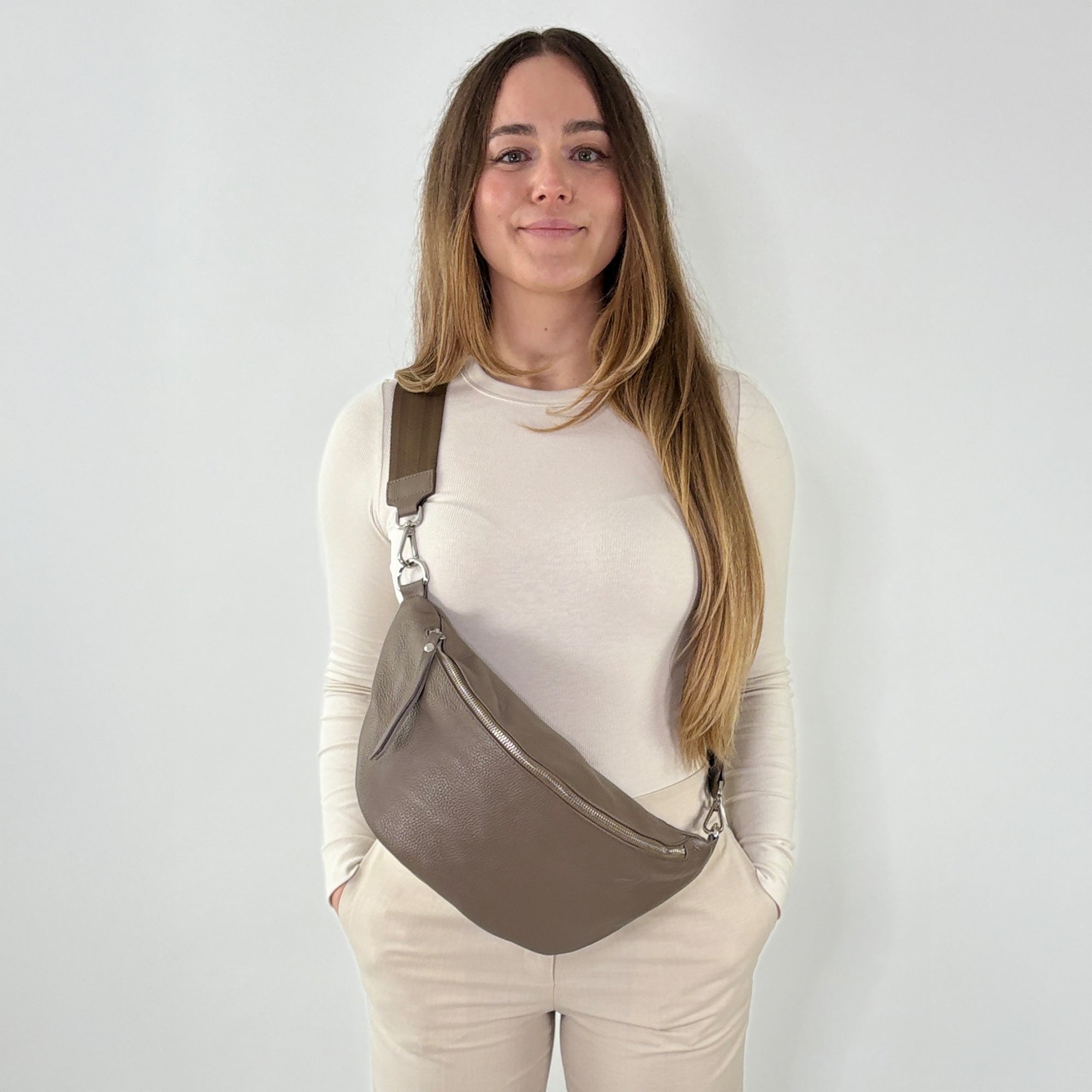 lepelou - leder - Bauchtasche - XL Bauchtasche LARA taupe - LPBLARTAUE3