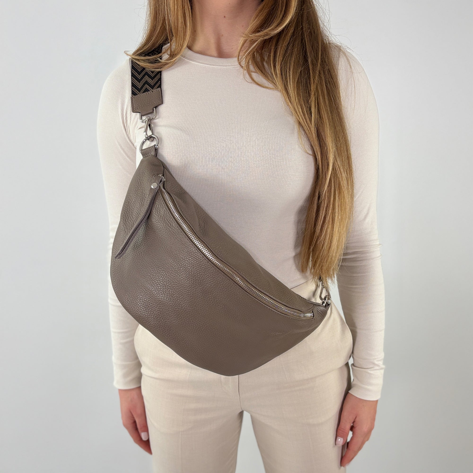 lepelou - leder - Bauchtasche - XL Bauchtasche LARA taupe - LPBLARTAUE4
