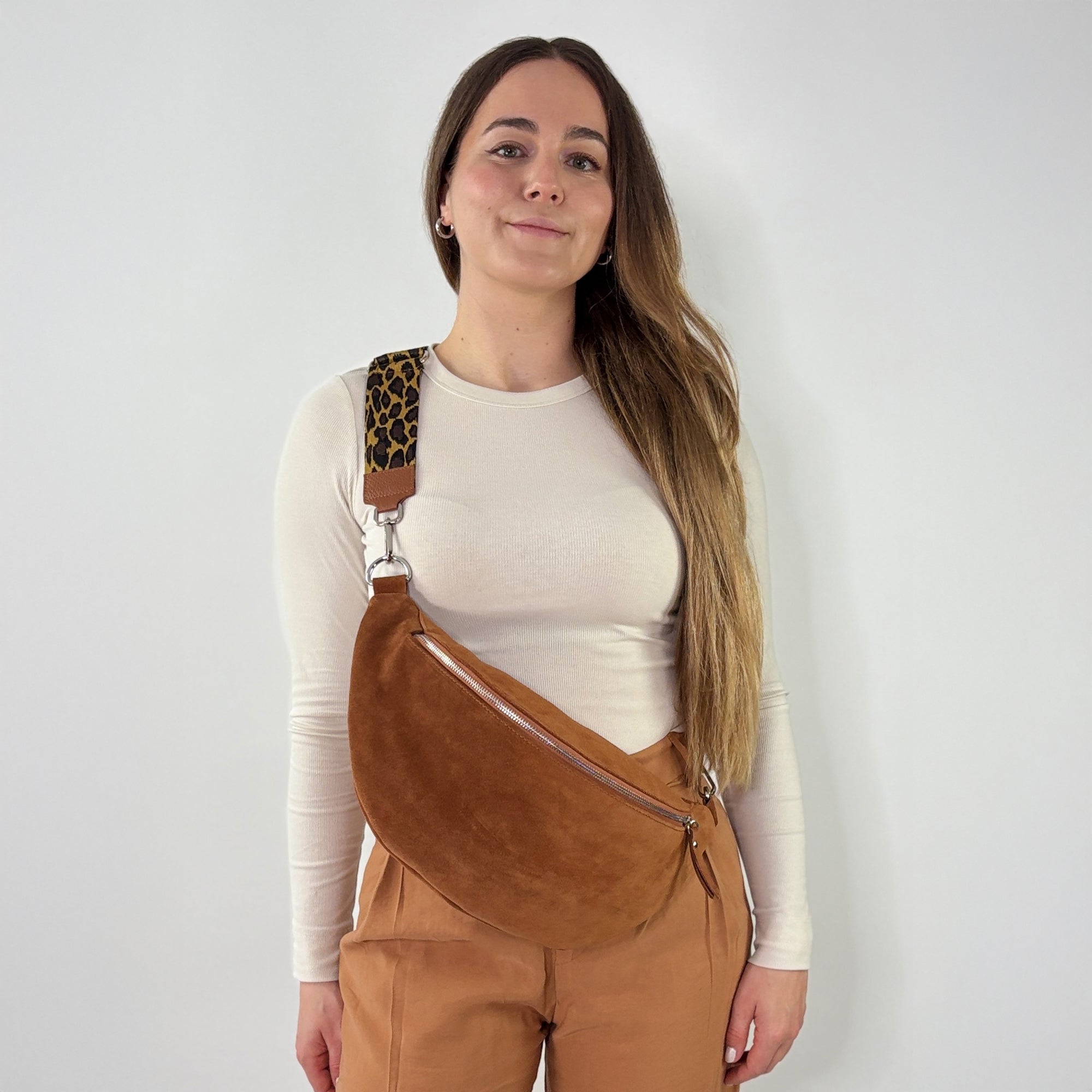 lepelou - leder - Bauchtasche - XL Wildleder Bauchtasche cognac mit Wechselgurt - LPBVALCOGXL2