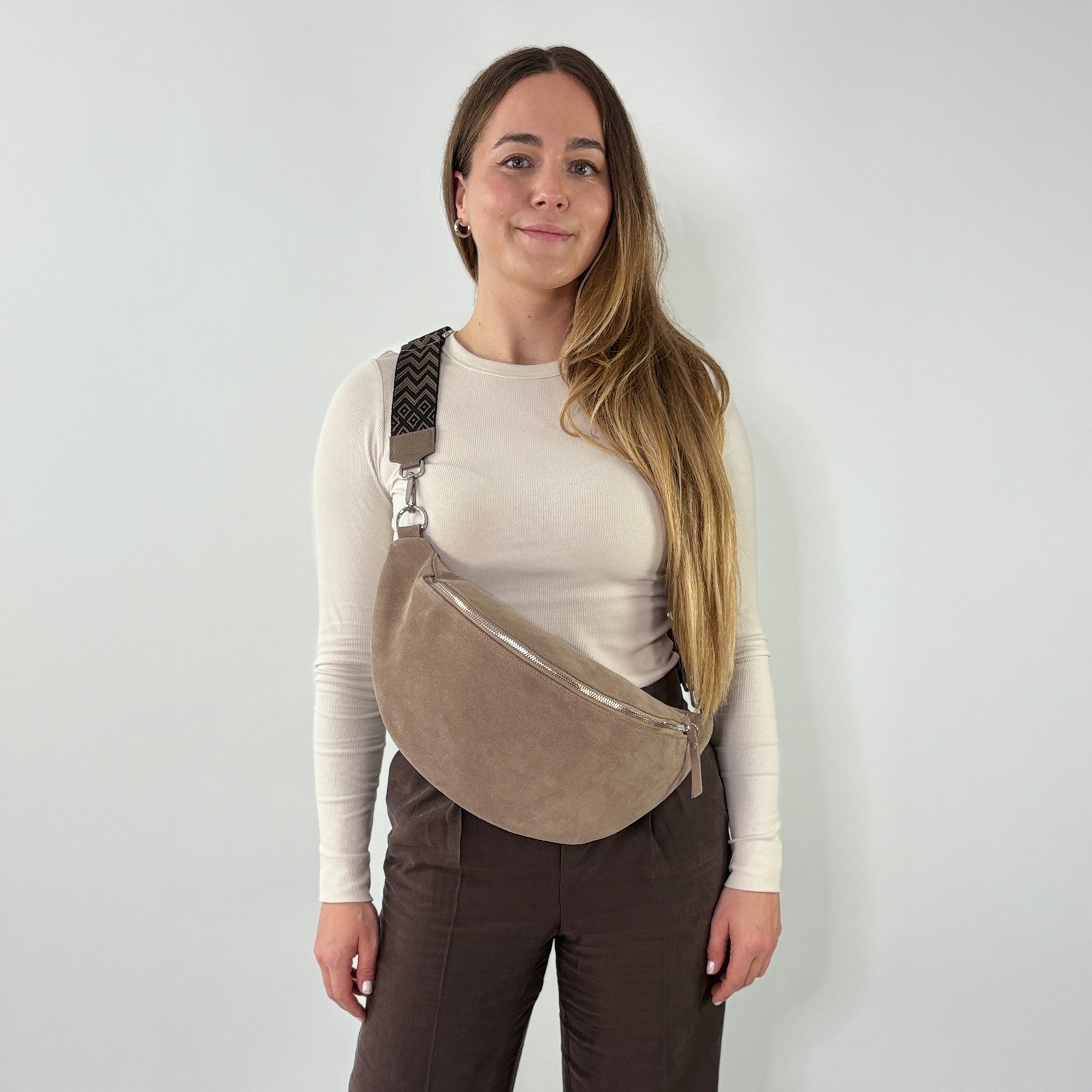 lepelou - leder - Bauchtasche - XL Wildleder Bauchtasche taupe mit Wechselgurt - LPBVALTAUXL4
