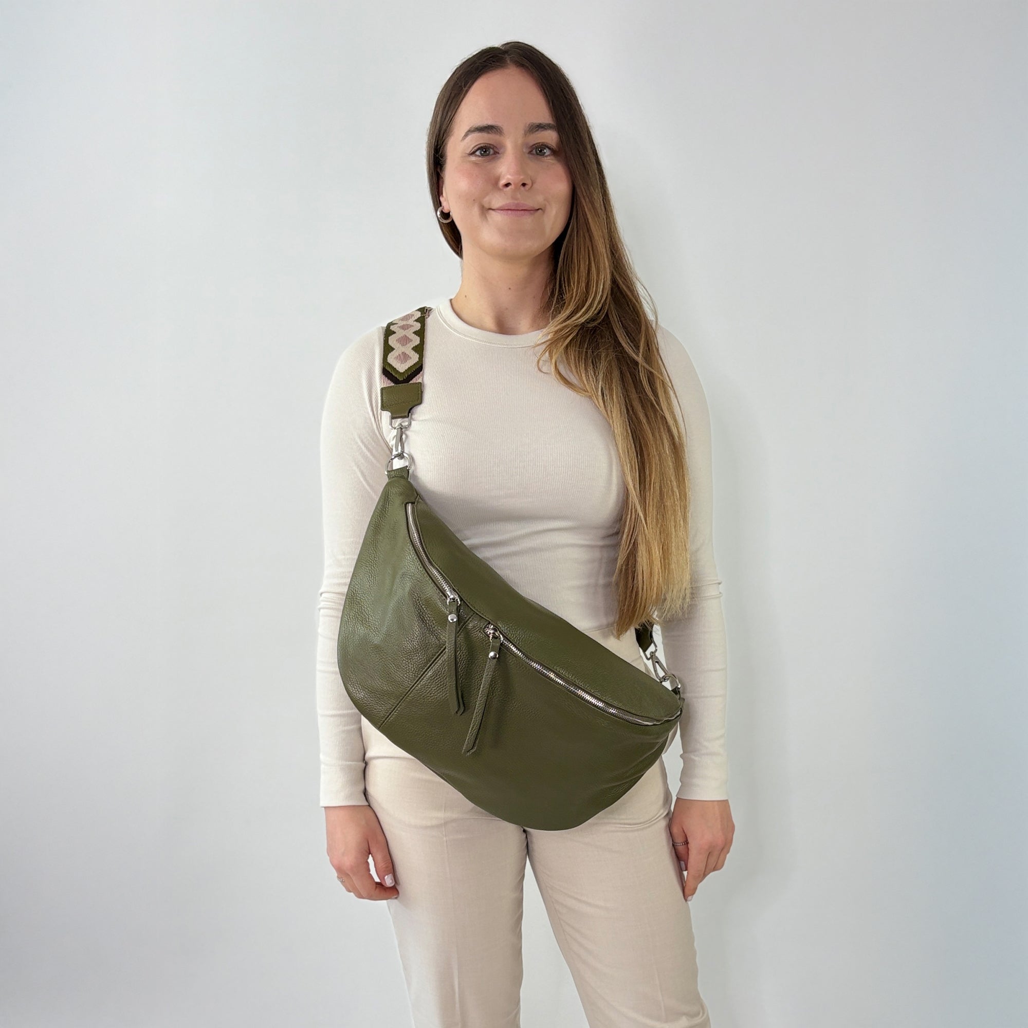 lepelou - leder - Bauchtasche - XXL Bauchtasche CLARA khaki - LPBCLAKHAE2