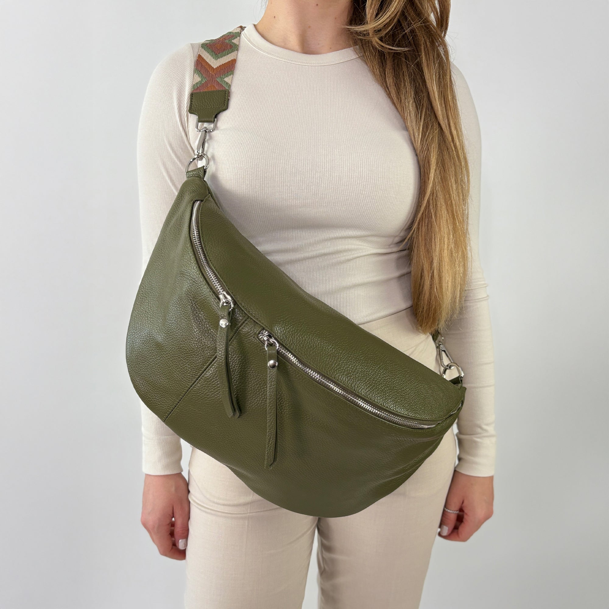 lepelou - leder - Bauchtasche - XXL Bauchtasche CLARA khaki - LPBCLAKHAE3