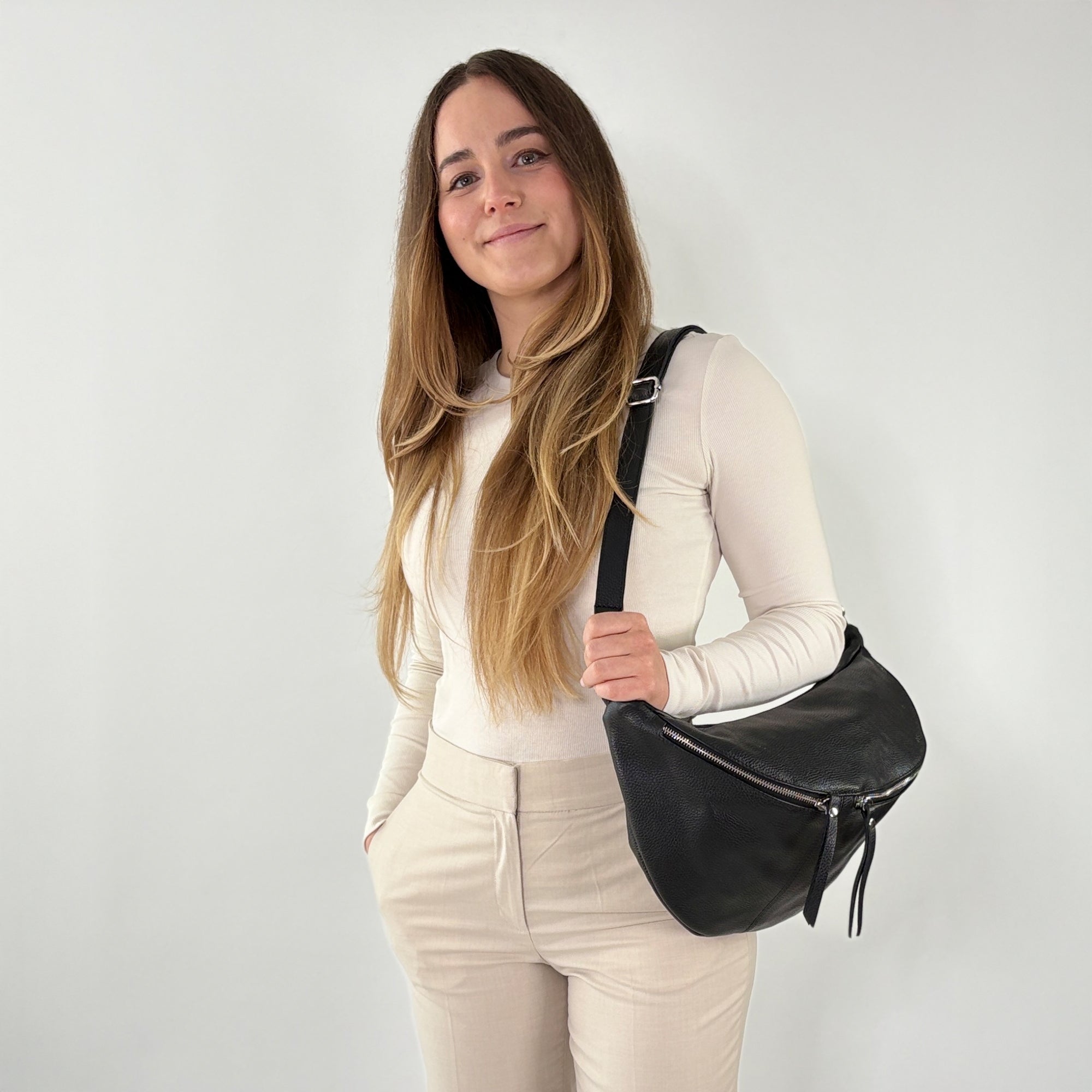 lepelou - leder - Bauchtasche - XXL Bauchtasche CLARA schwarz - LPBCLASCHE