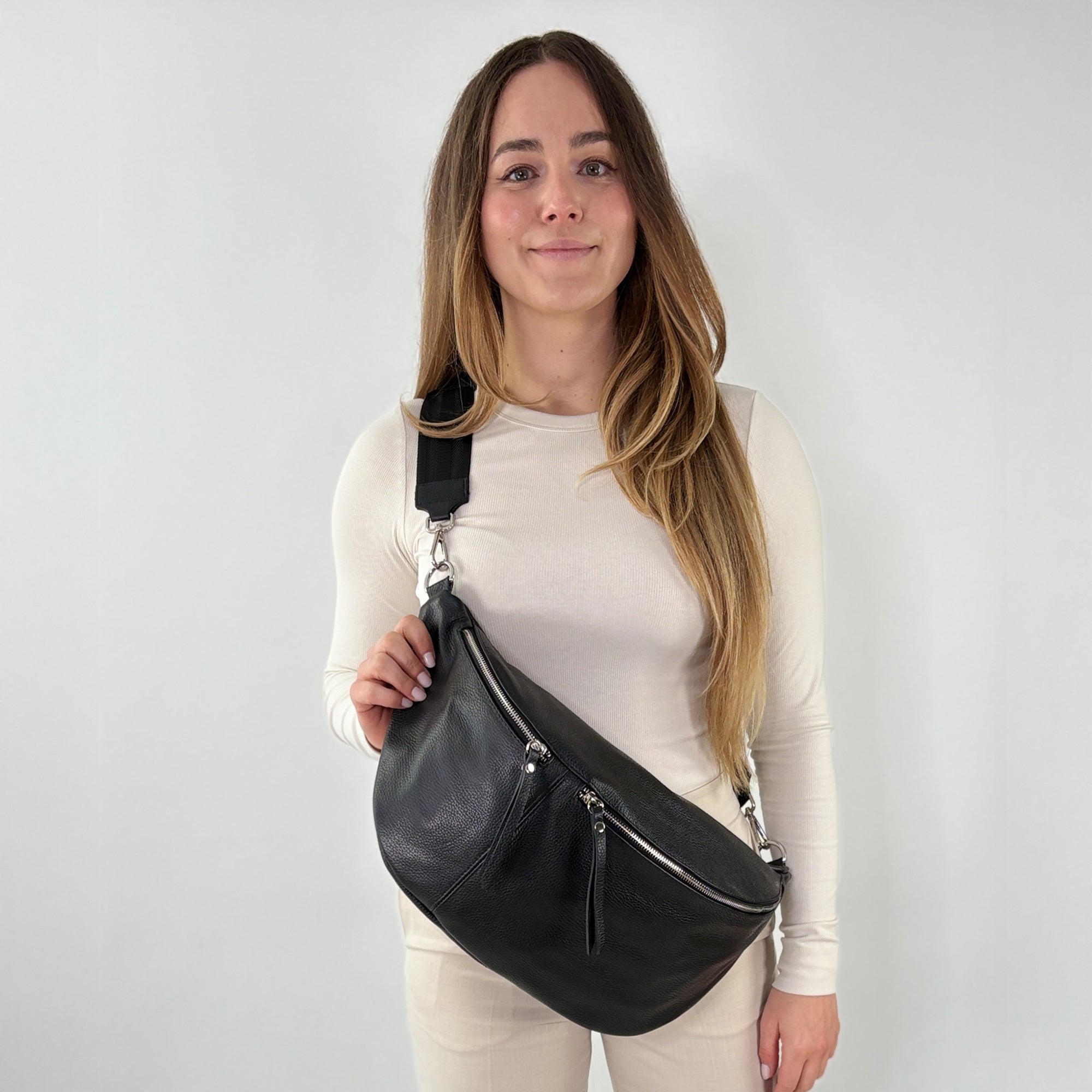 lepelou - leder - Bauchtasche - XXL Bauchtasche CLARA schwarz - LPBCLASCHE6