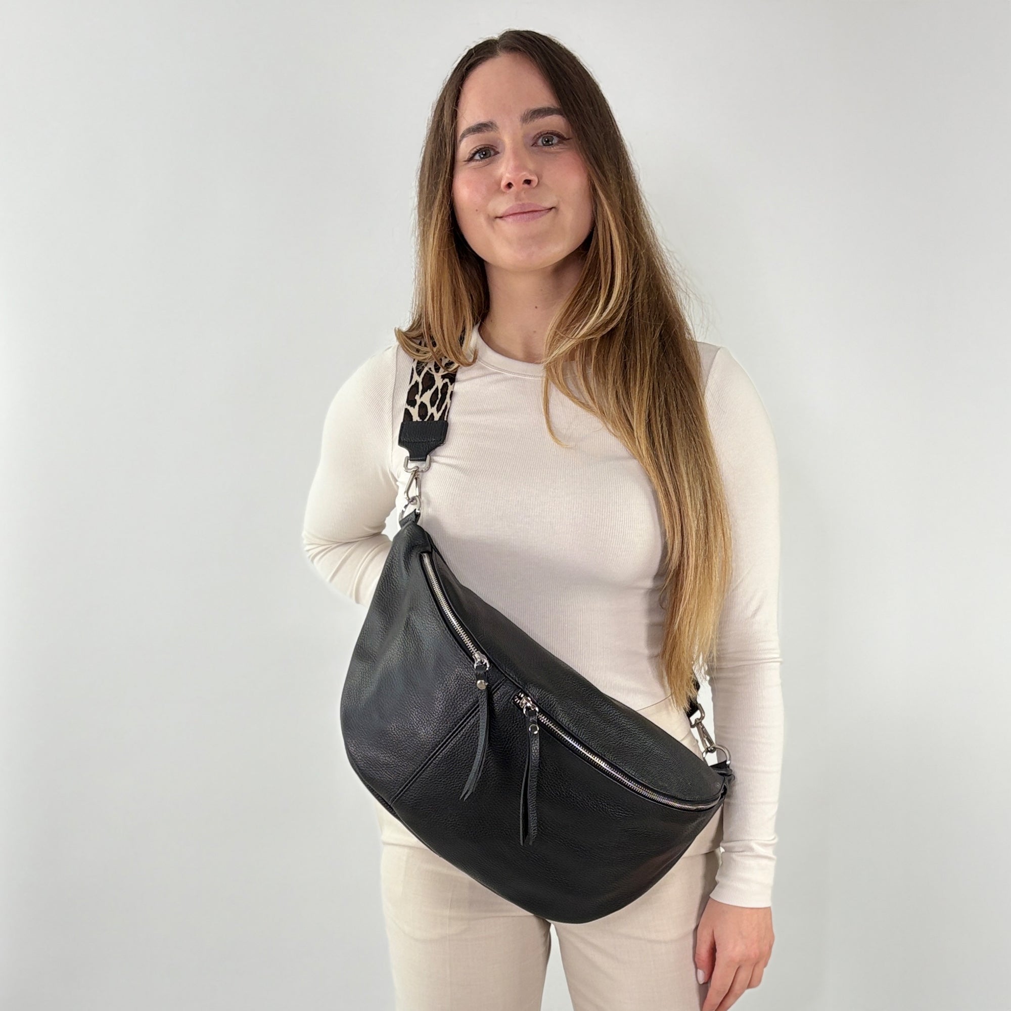 lepelou - leder - Bauchtasche - XXL Bauchtasche CLARA schwarz - LPBCLASCHE7