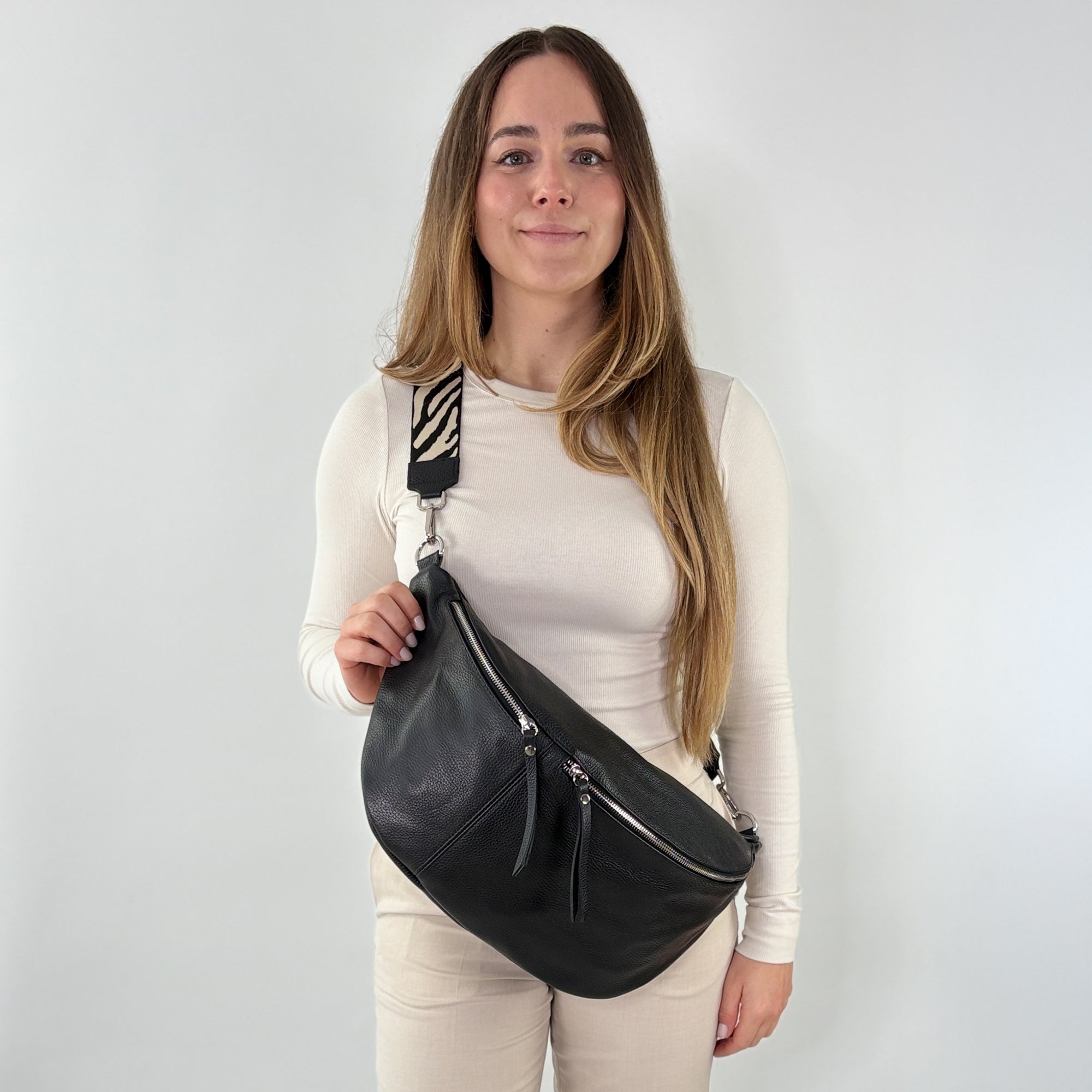 lepelou - leder - Bauchtasche - XXL Bauchtasche CLARA schwarz - LPBCLASCHE8
