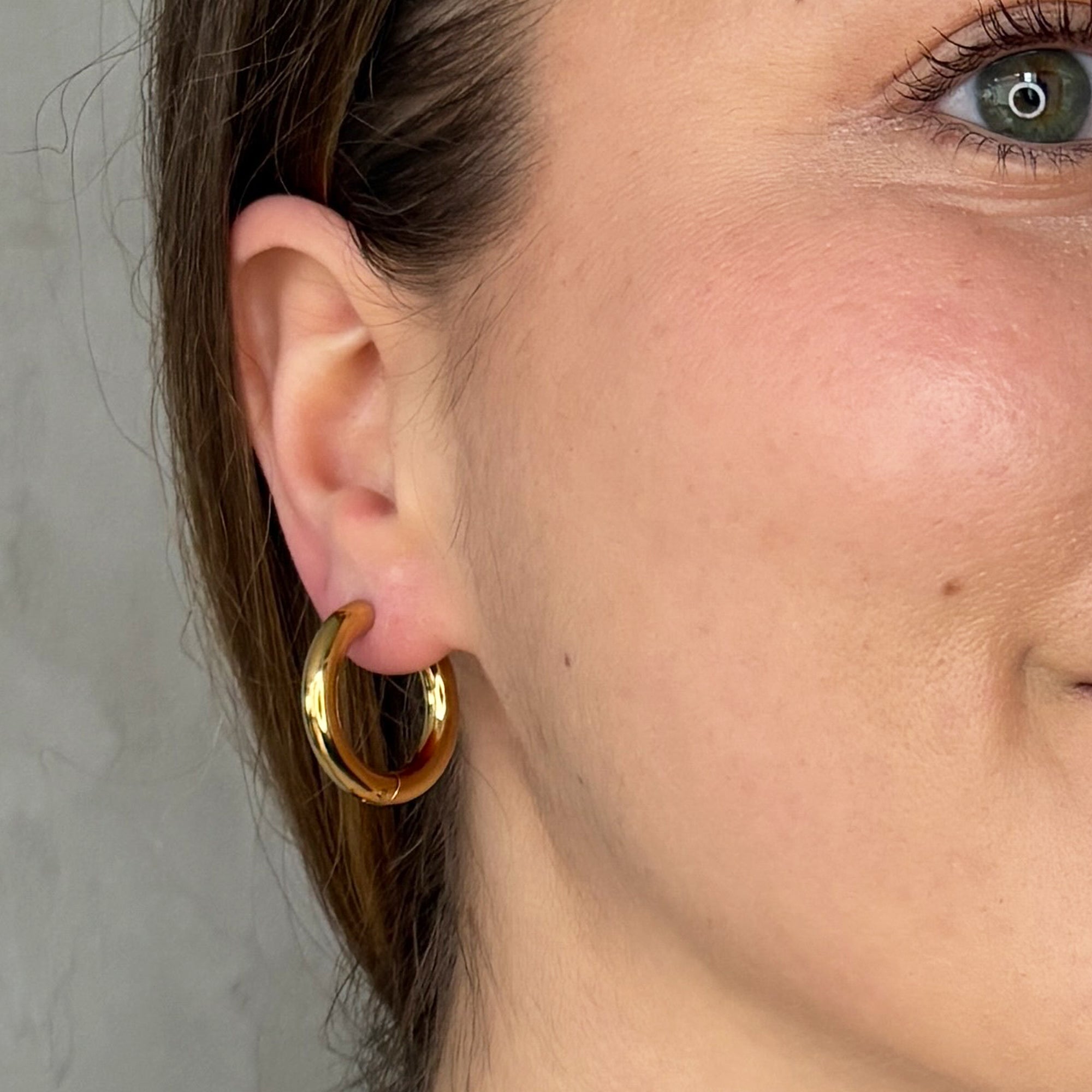 lepelou - leder - Chunky Creolen 25mm gold - LPSOBCGOL25