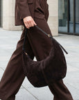lepelou - leder - Handtaschen - Wildleder Moon Bag MONA dunkelbraun - LPHMONDBRWL