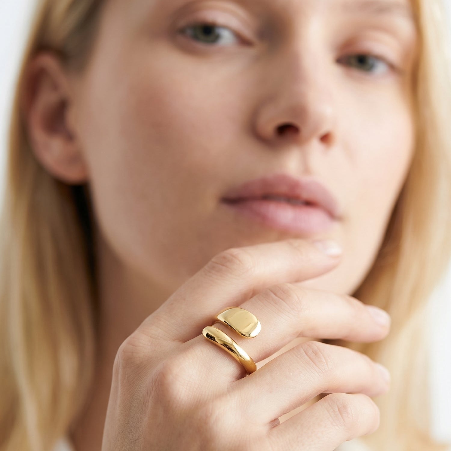 lepelou - leder - Hug Ring gold - LPSRHUGGOL
