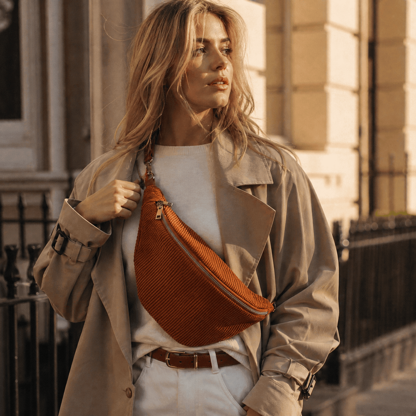 lepelou - leder - IDA Cord Bauchtasche cognac - LPBIDACOG