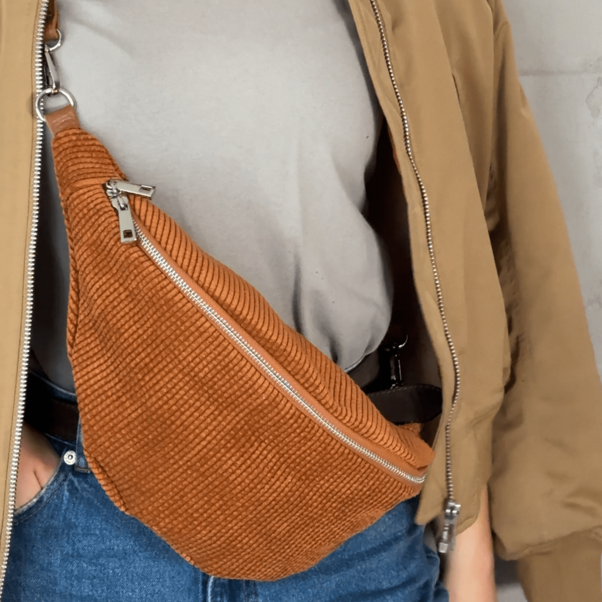 lepelou - leder - IDA Cord Bauchtasche cognac - LPBIDACOG