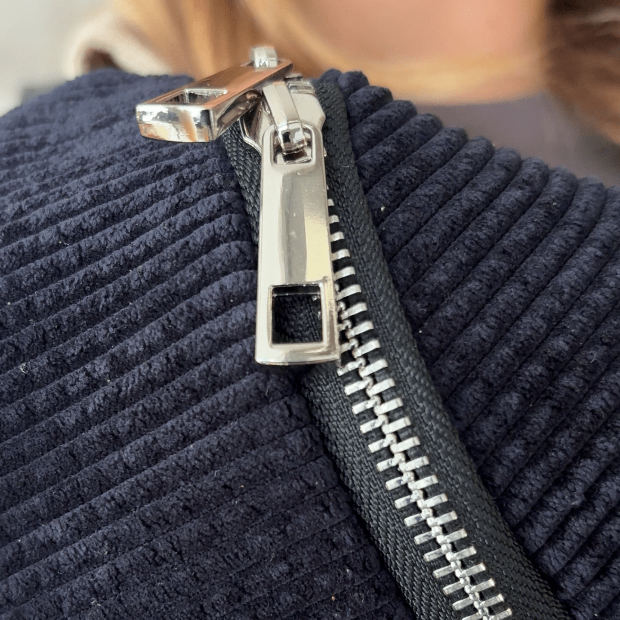 lepelou - leder - IDA Cord Bauchtasche schwarz - LPBIDASCH