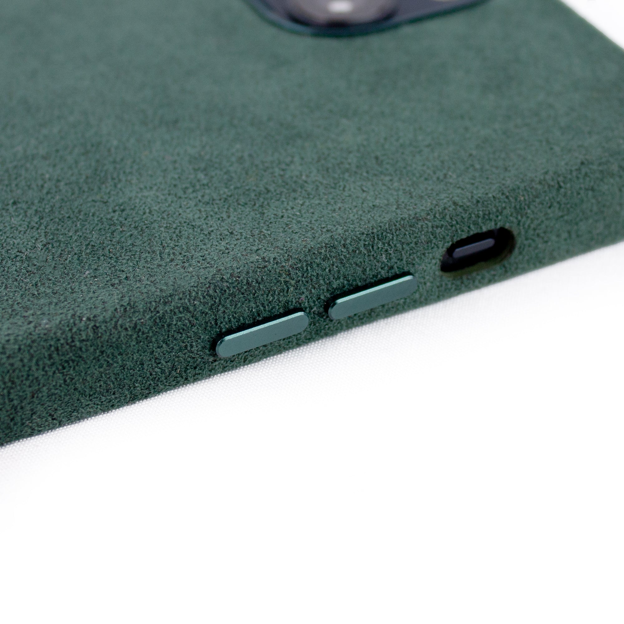 lepelou - leder - iPhone Handyhülle Alcantara grün - 