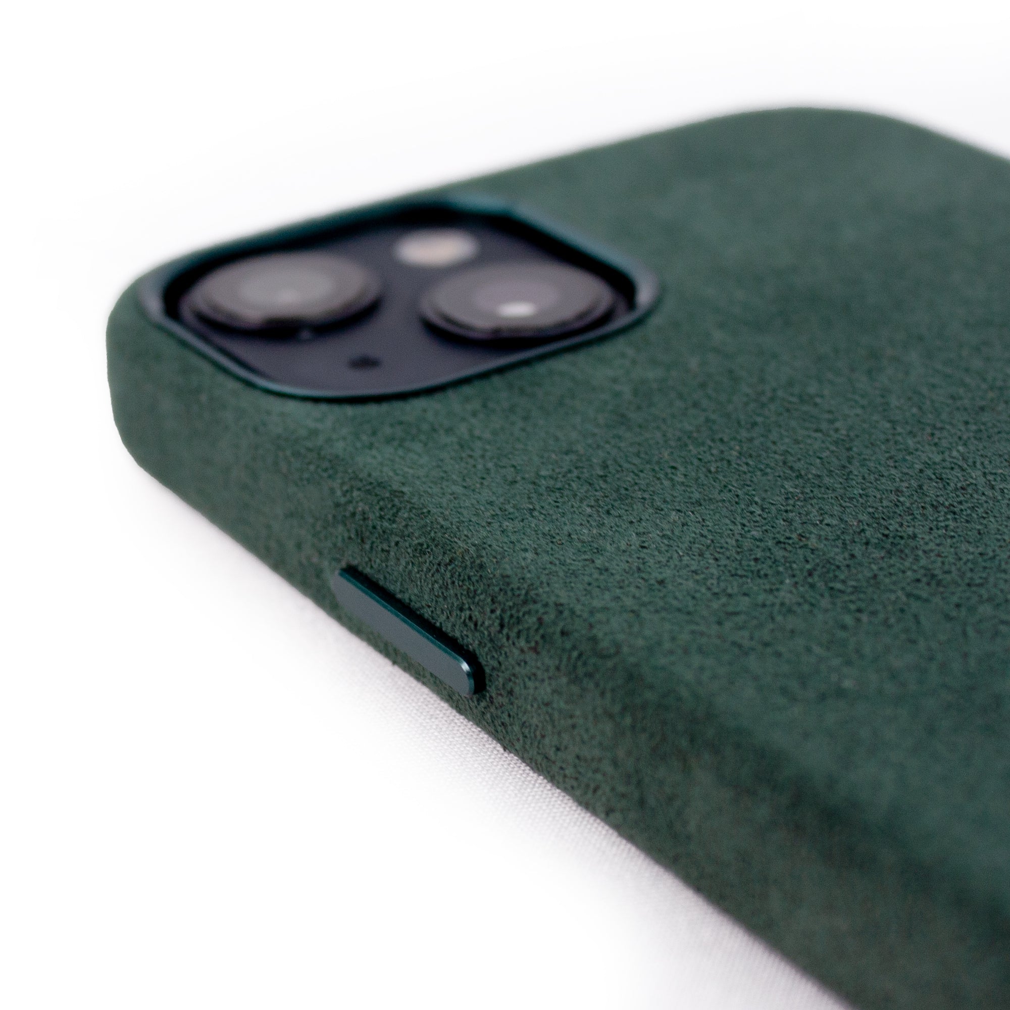 lepelou - leder - iPhone Handyhülle Alcantara grün - 